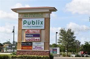 perfect location - 4364 SKYWAY AVE, NORTH PORT