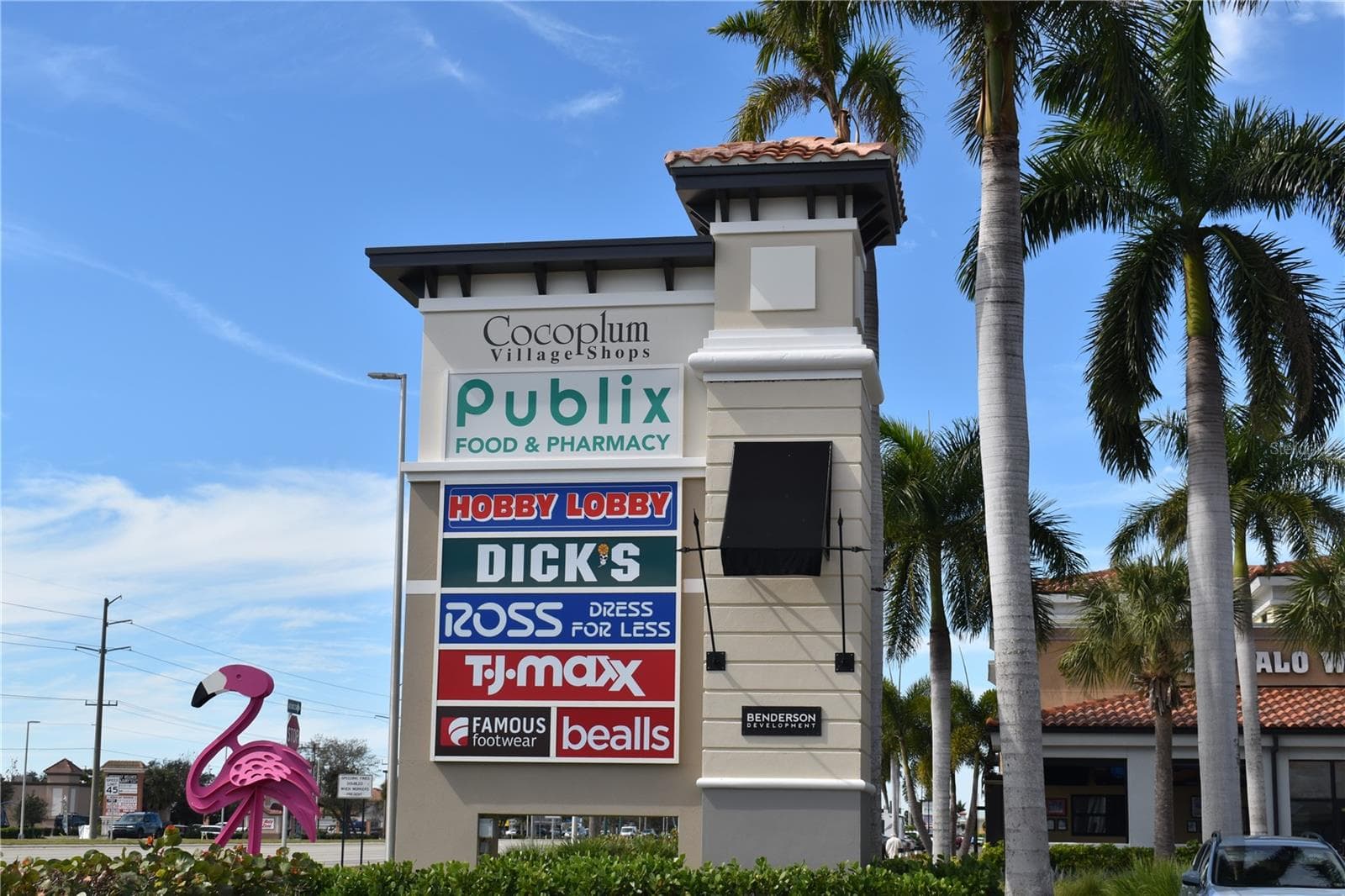 Shopping and more - 4364 SKYWAY AVE, NORTH PORT