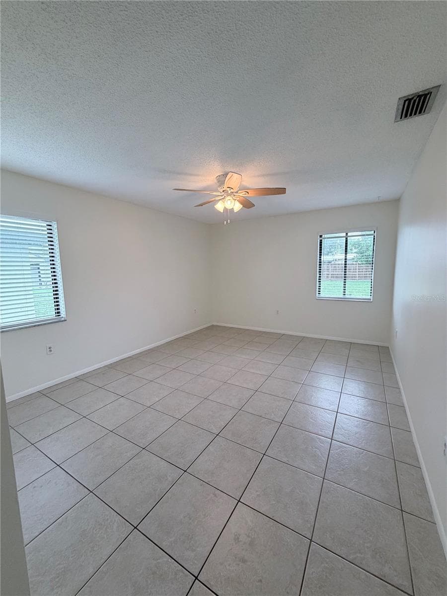 Condominium at 1119 68TH AVENUE DR W #1119, BRADENTON, photo 12 of 15