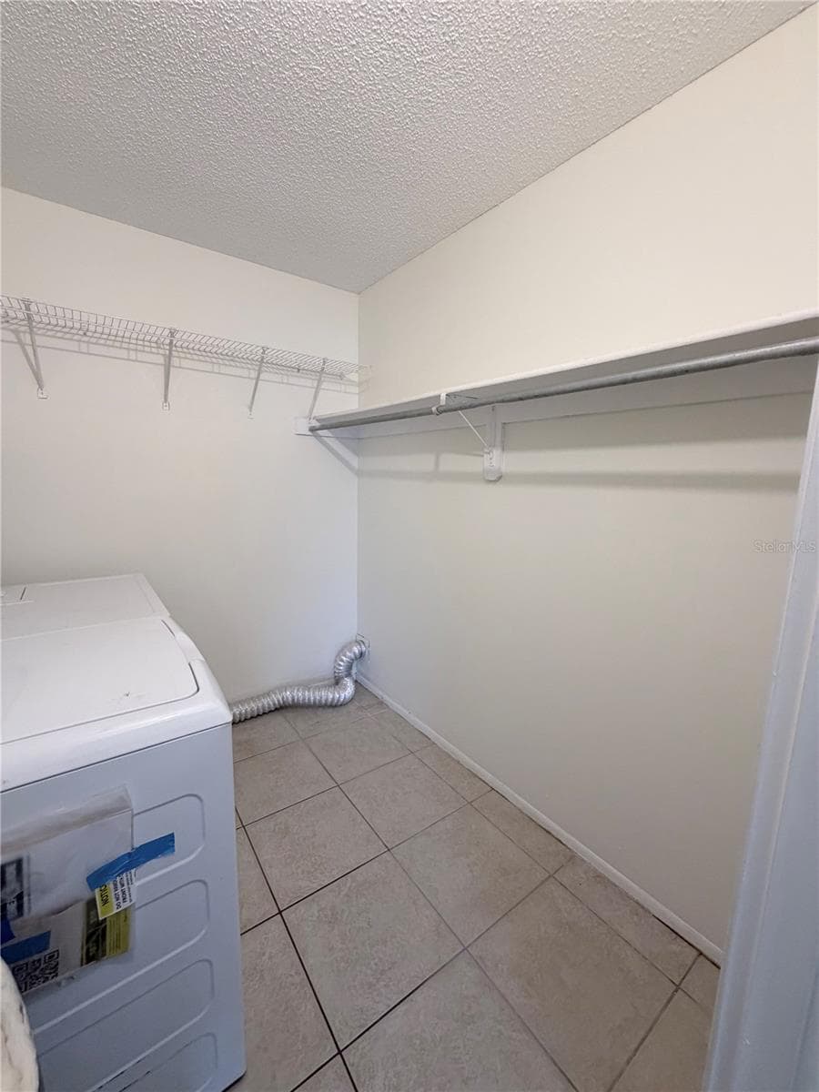 Condominium at 1119 68TH AVENUE DR W #1119, BRADENTON, photo 14 of 15