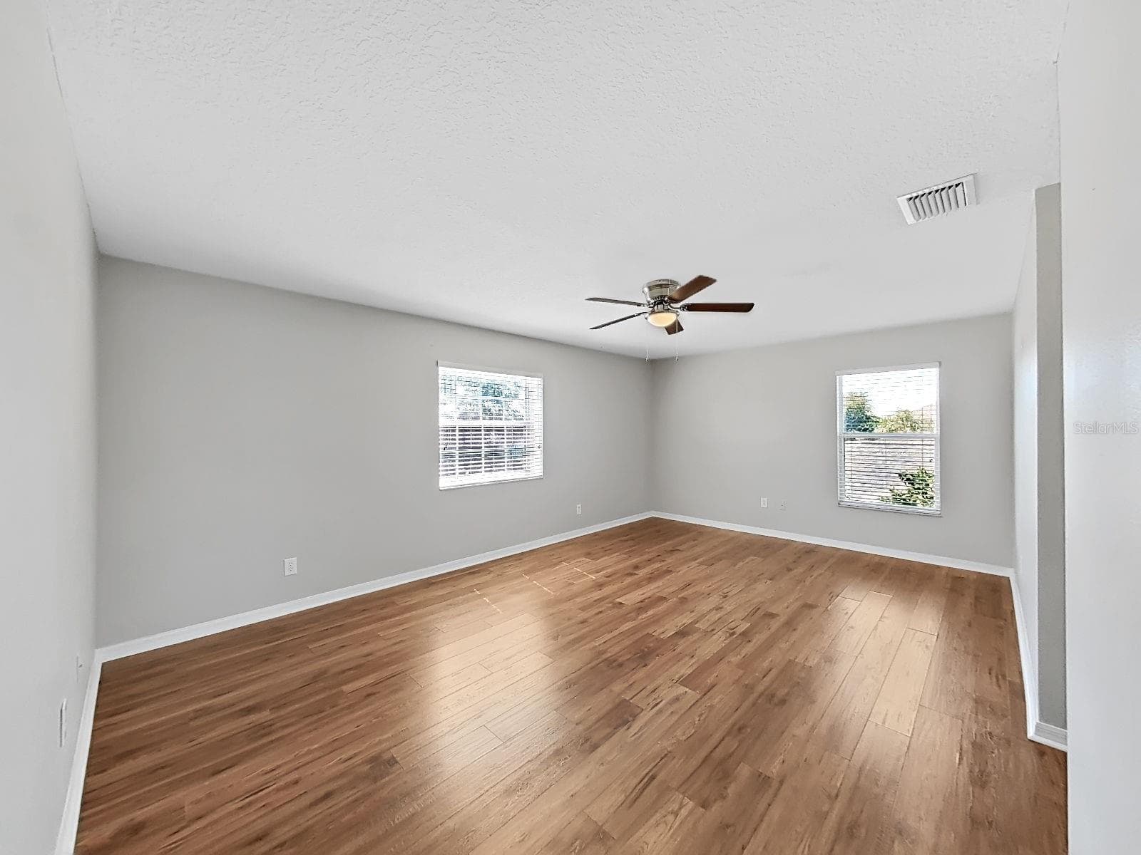 master bedroom - 8427 CARRIAGE POINTE DR, GIBSONTON