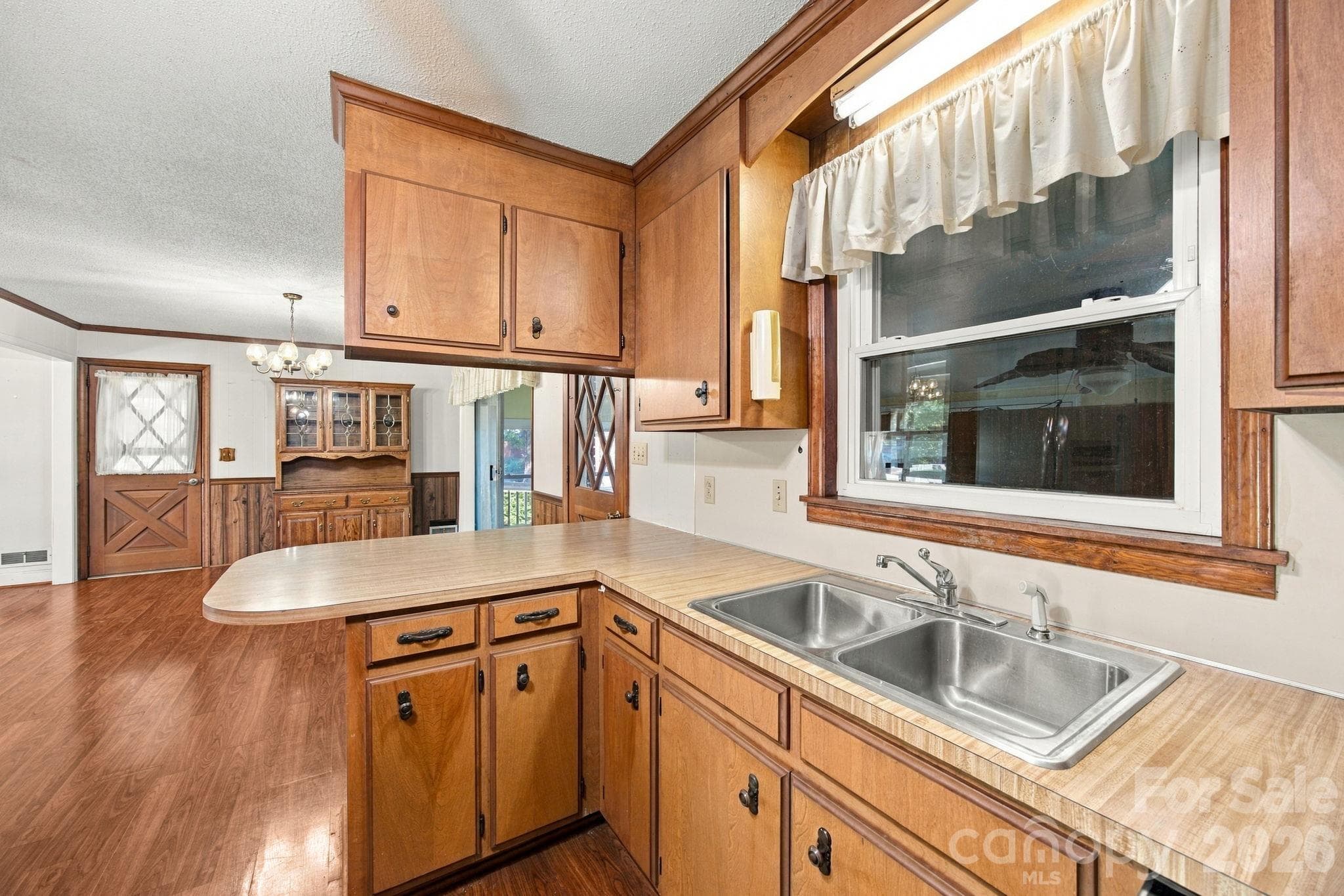 kitchen - 816 Central Avenue, Locust