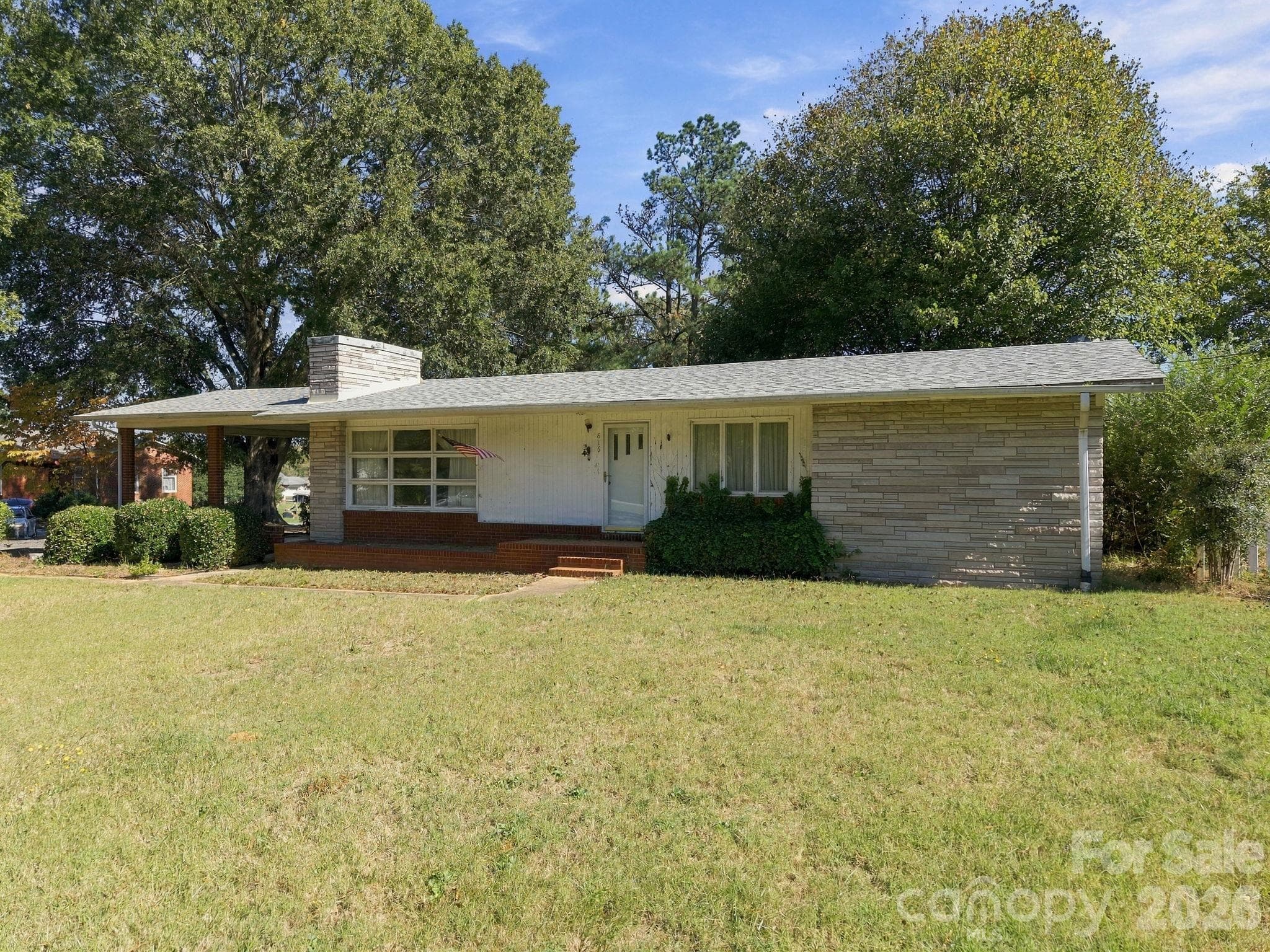 Welcome Home 816 N Central Ave - 816 Central Avenue, Locust