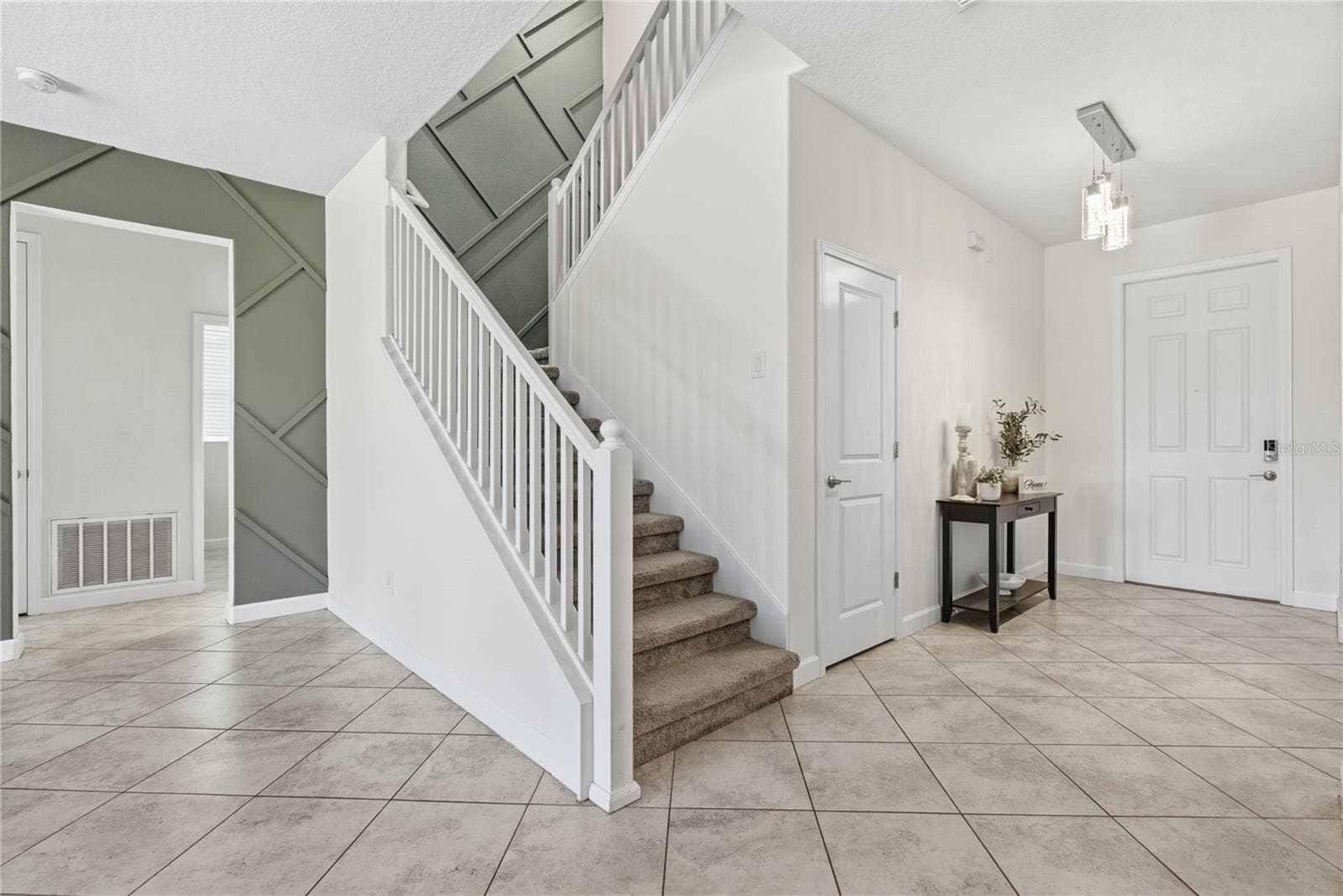 Single Family Residence at 8960 SHADYSIDE LN, LAND O LAKES, photo 8 of 51