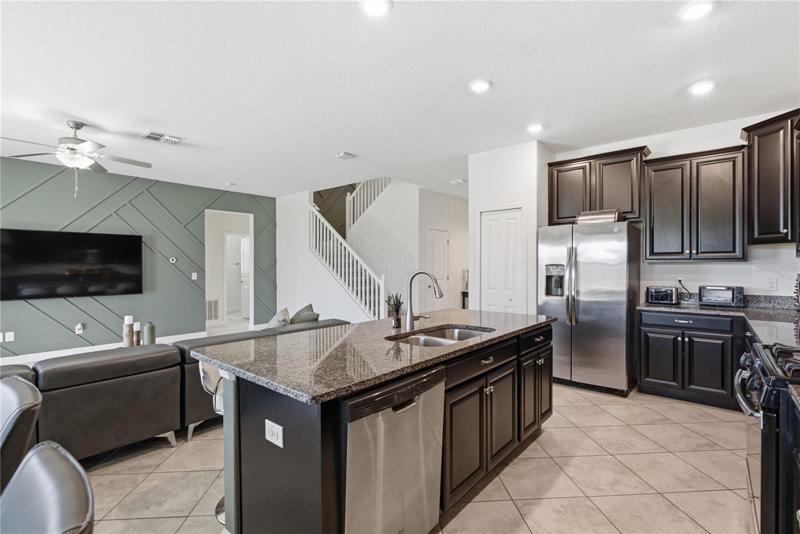 Single Family Residence at 8960 SHADYSIDE LN, LAND O LAKES, photo 20 of 51