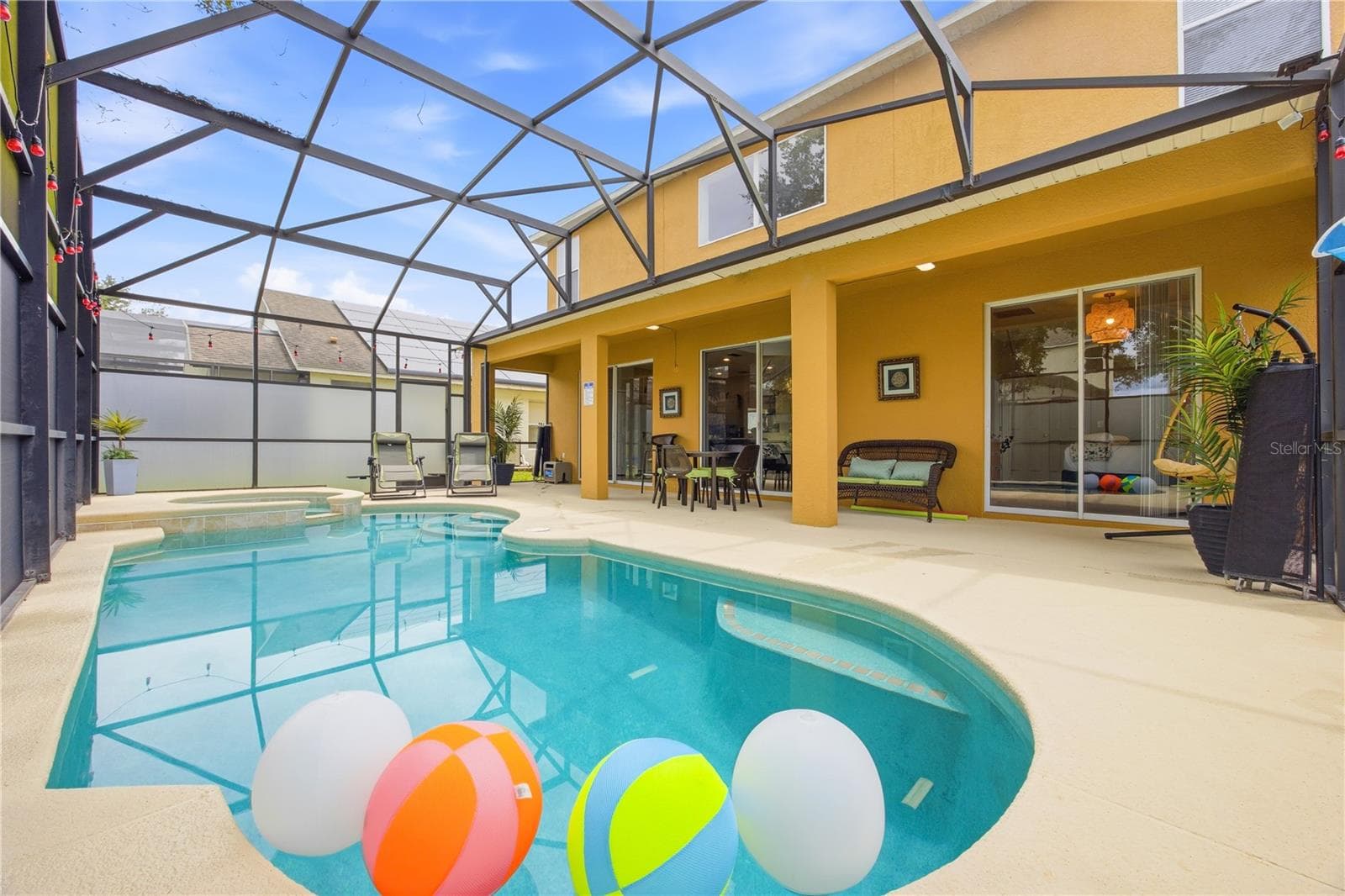 Single Family Residence at 2658 EMERALD ISLAND BLVD, KISSIMMEE, photo 37 of 48