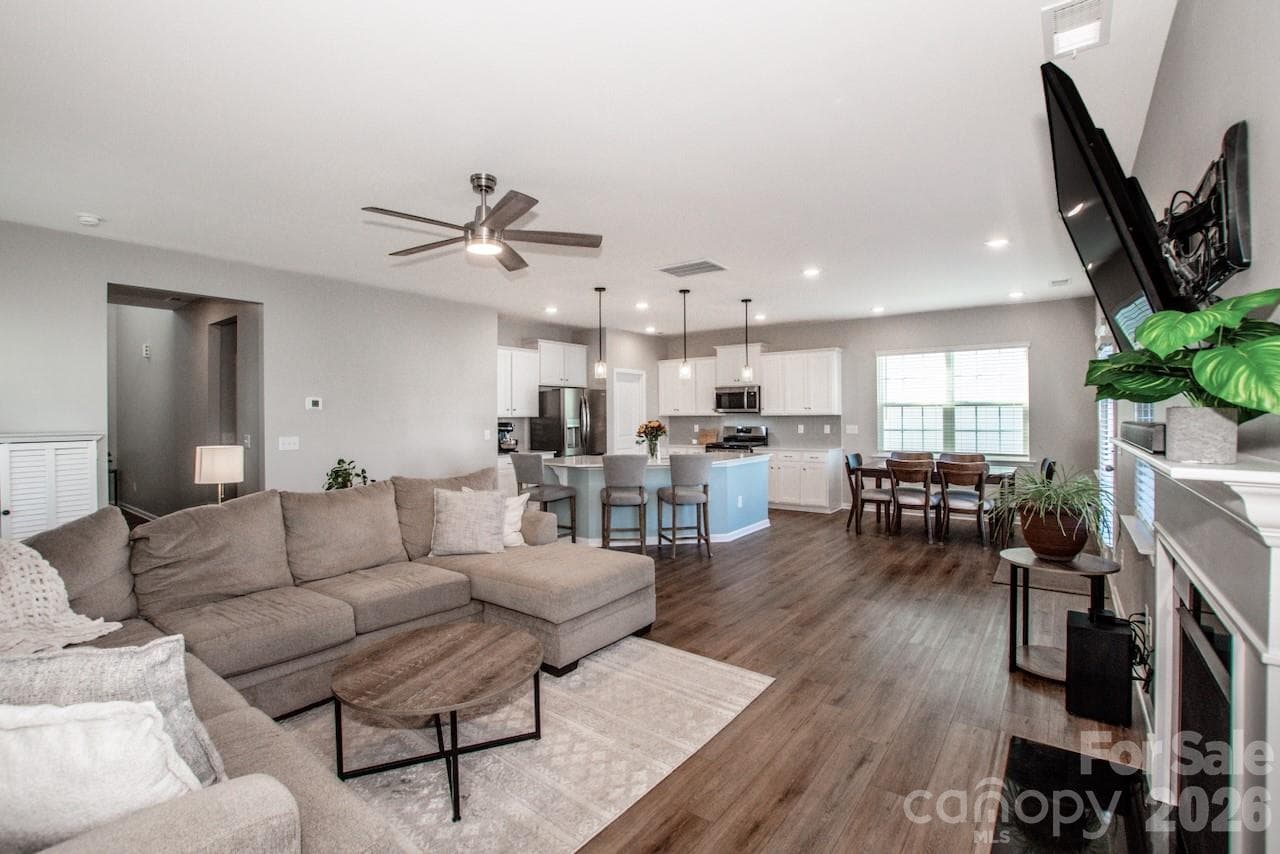 Enjoy this open floor plan which is great for entertaining! - 1944 Lowland Shade Court, Maiden
