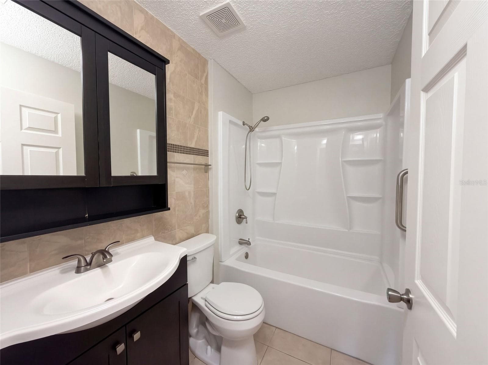 Single Family Residence at 22 FIRETHORN LN, PALM COAST, photo 13 of 34