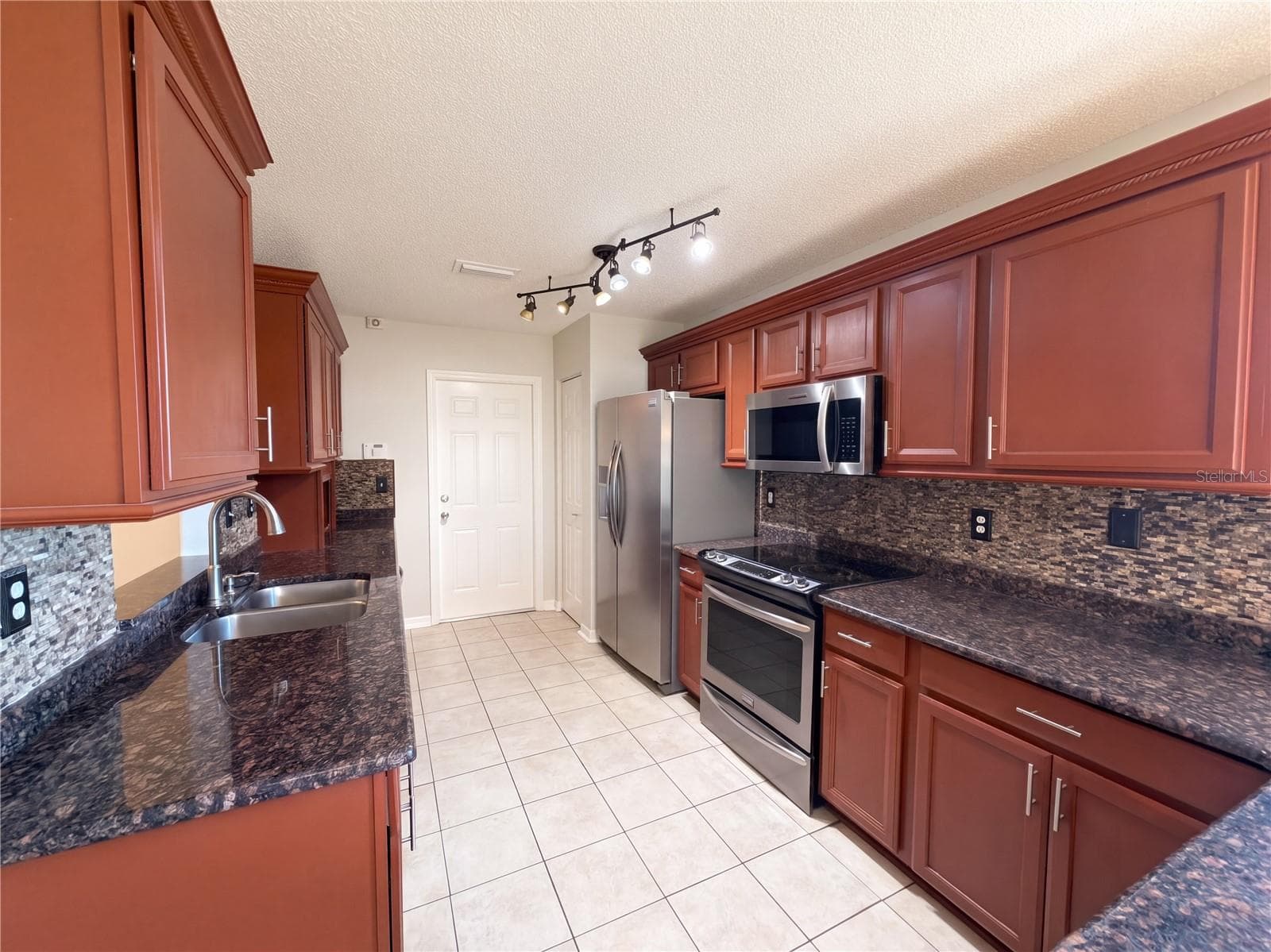 Single Family Residence at 22 FIRETHORN LN, PALM COAST, photo 19 of 34