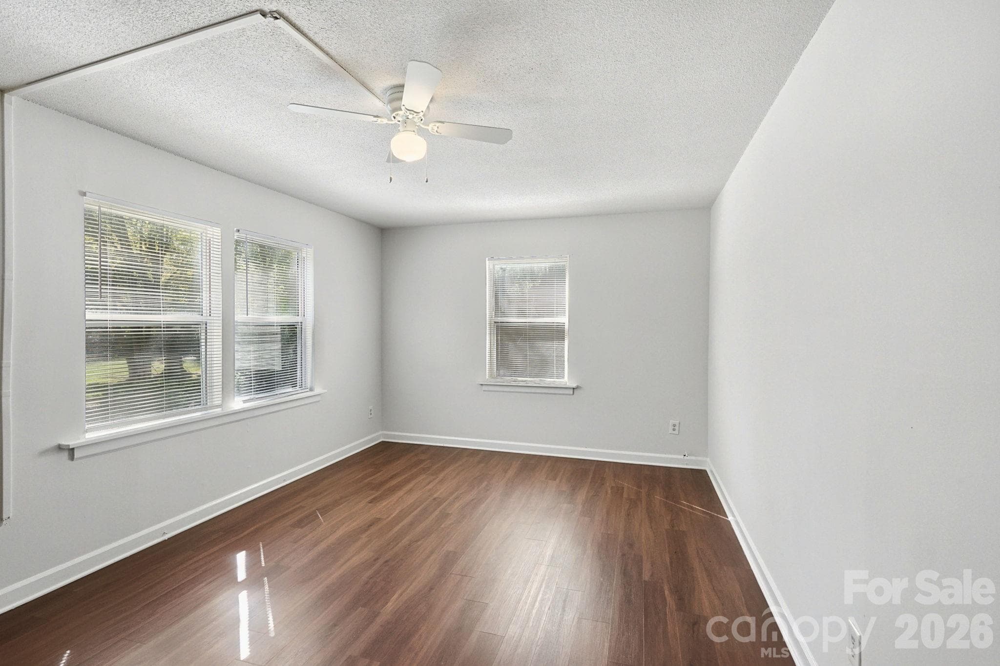Single Family Residence at 5111 Belcamp Lane, Charlotte, photo 11 of 40