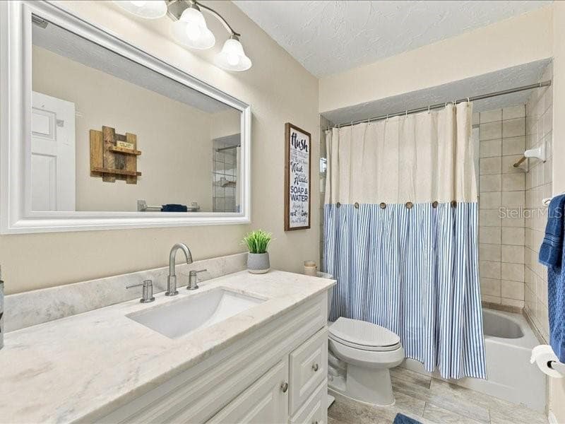 Single Family Residence at 393 MALPELO AVE, PUNTA GORDA, photo 41 of 89