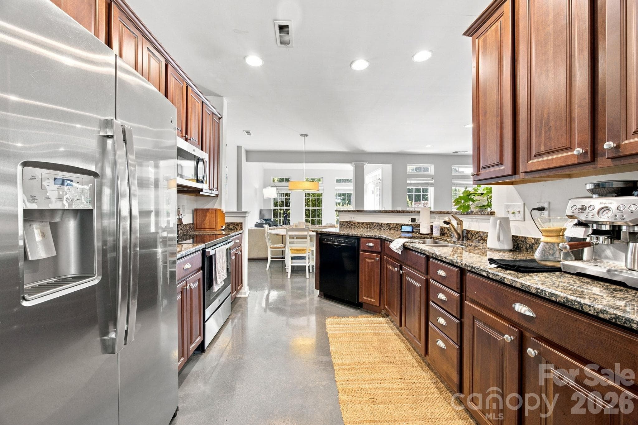 Kitchen and Refrigerator Stays2335 Whitford LaneCharlotte NC 28210 - 2335 Whitford Lane, Charlotte