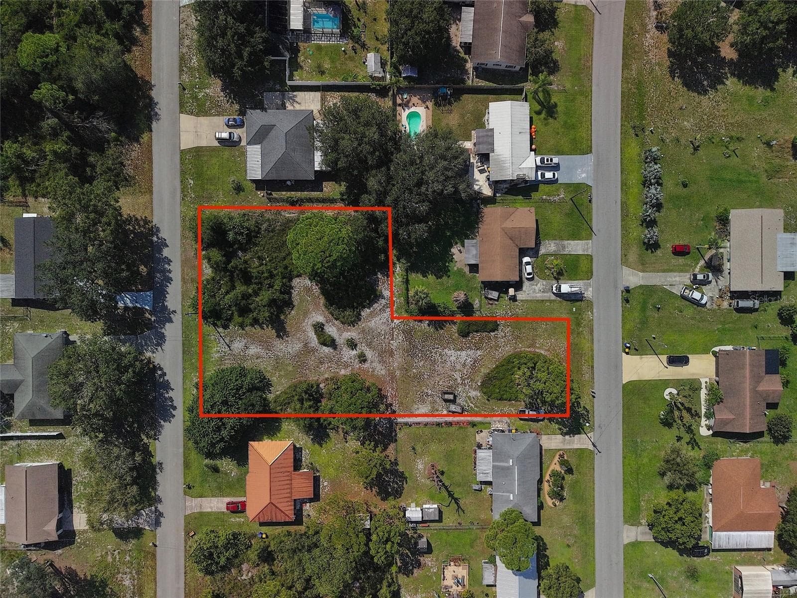 A builder's dream, 3 lots for sale. - 1617 OAK AVE, LAKE PLACID
