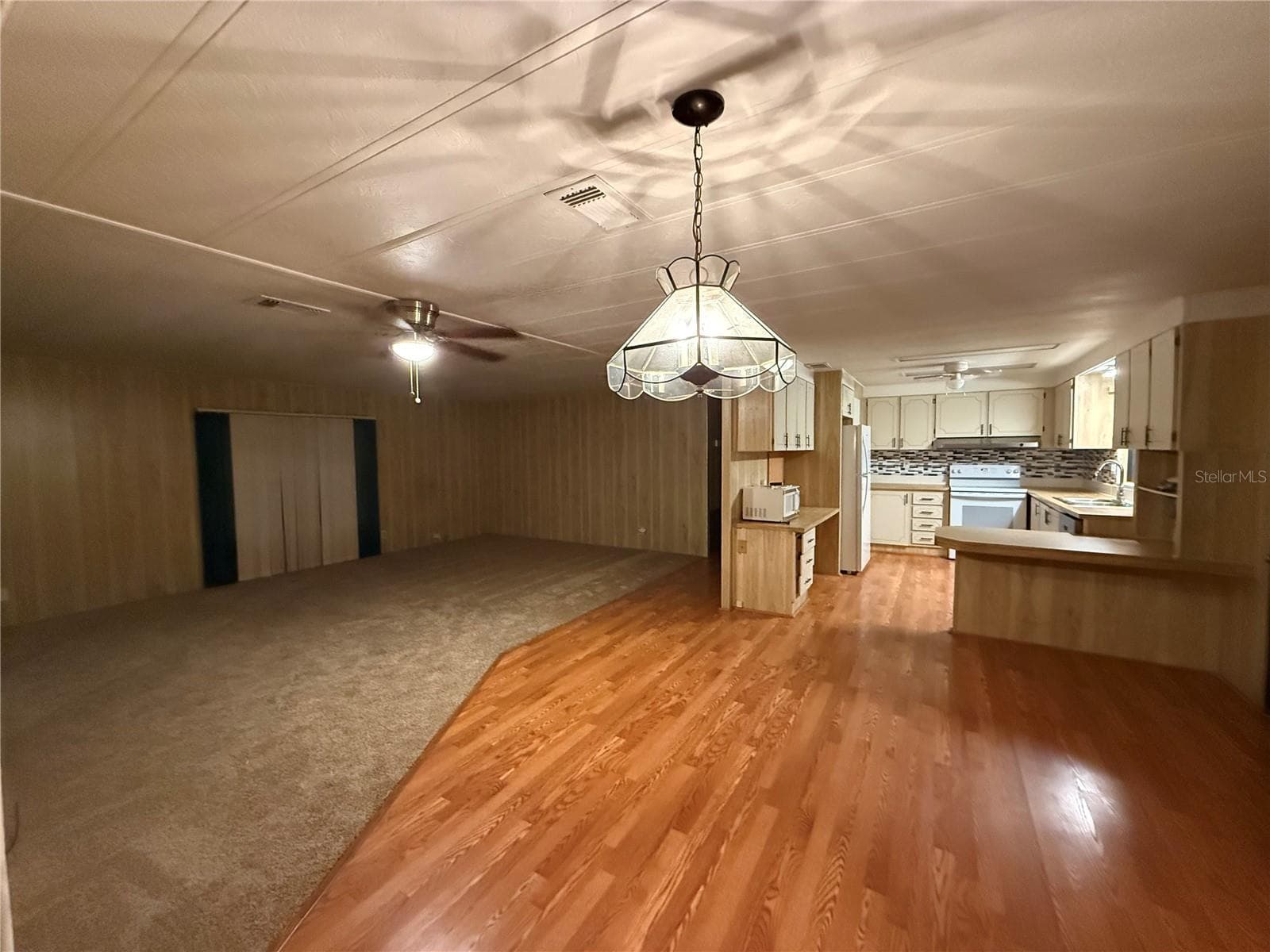 Manufactured Home at 42 ROBIN RD, WILDWOOD, photo 9 of 37