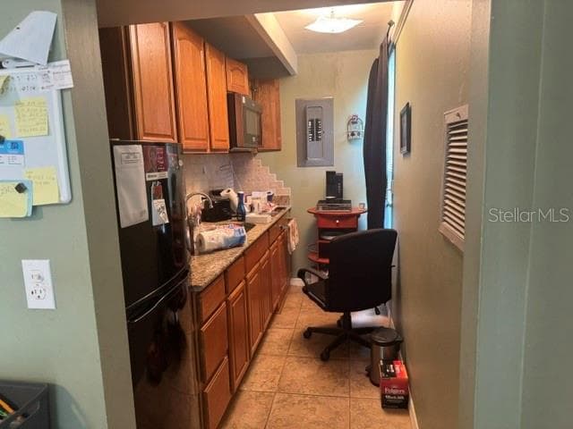 Single Family Residence at 5005 CLUB CIR, LAKE WALES, photo 4 of 15