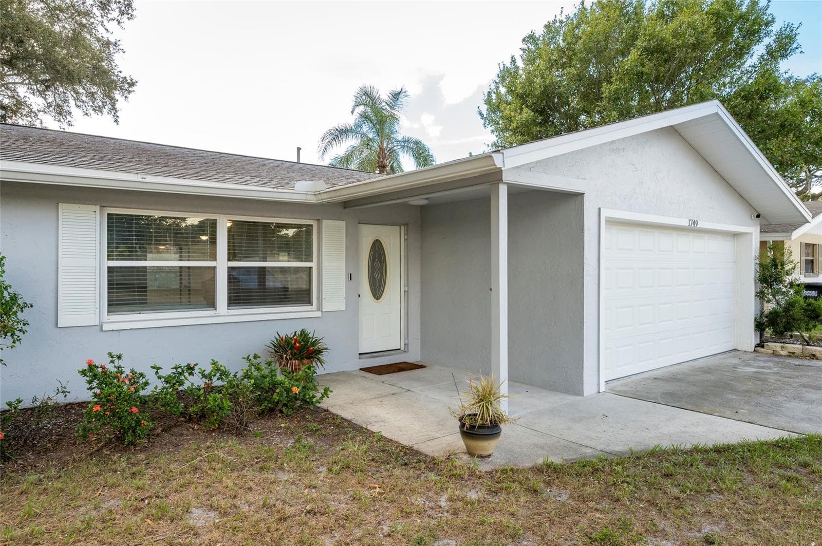 Single Family Residence at 1749 SUNSET POINT RD, CLEARWATER, photo 5 of 32