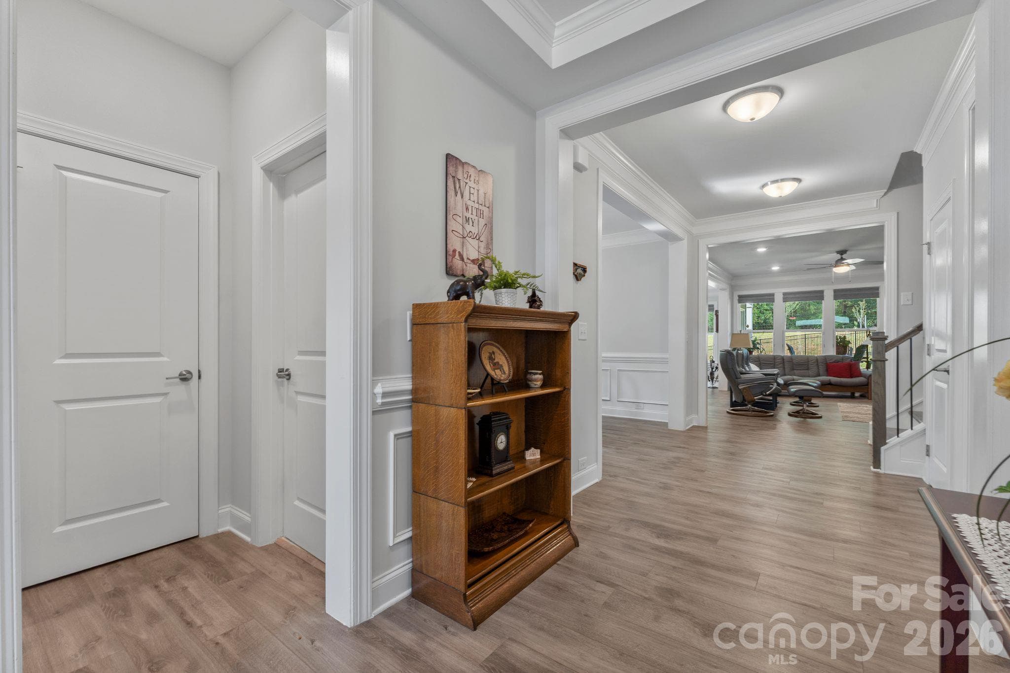 Single Family Residence at 124 Prestwick Way, Mooresville, photo 4 of 40