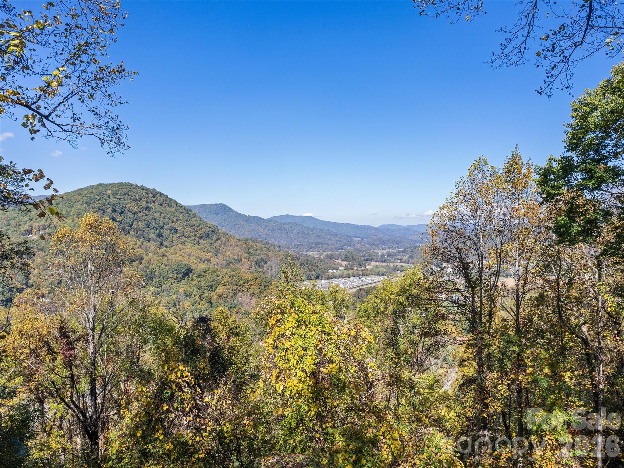Single Family Residence at 612 Whispering Winds Road, Waynesville, photo 6 of 35