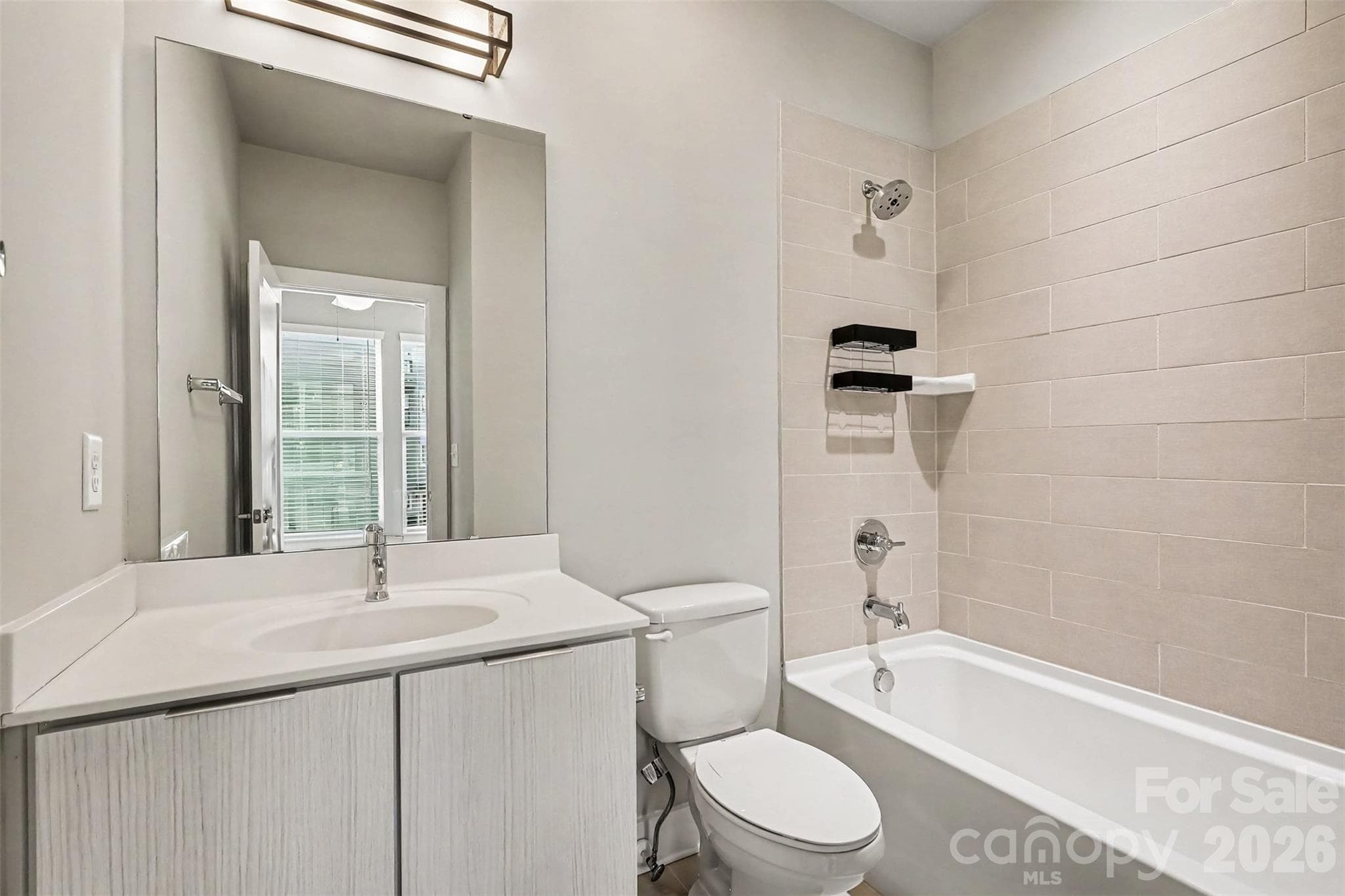 Guest En Suite Bath - 327 Uptown West Drive, Charlotte