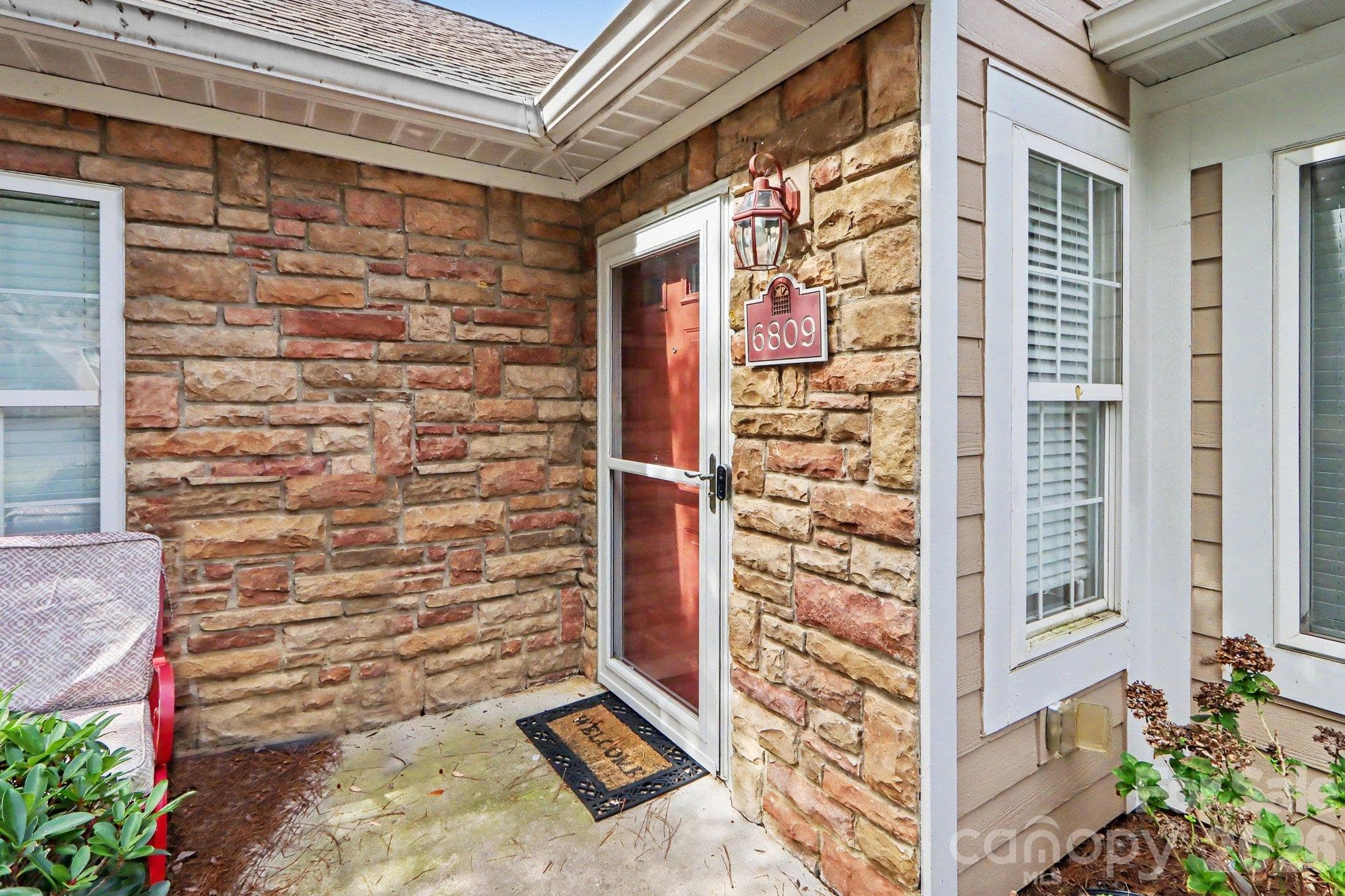 Condominium at 6809 Ledgestone Place, Charlotte, photo 36 of 38