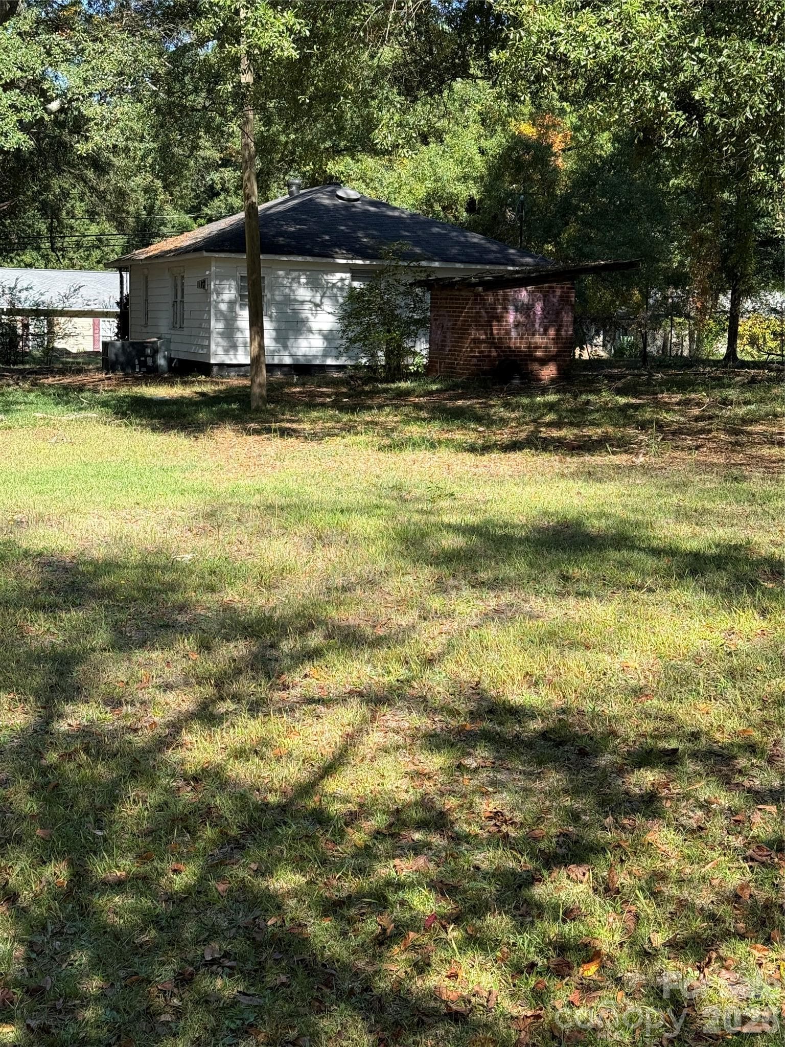 Single Family Residence at 2612 McArver Street, Gastonia, photo 7 of 20