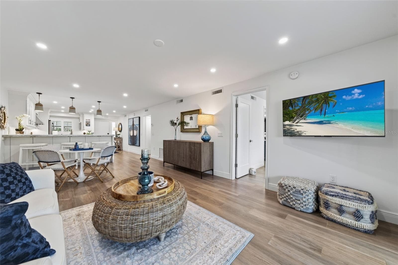 Condominium at 1313 DOCKSIDE PL #120, SARASOTA, photo 6 of 74