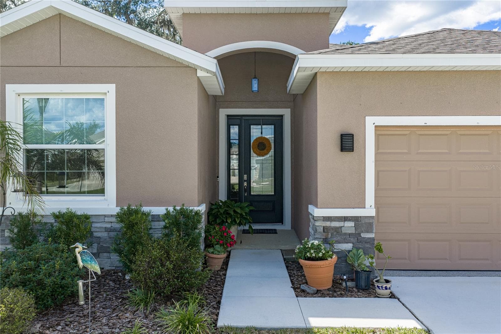 Single Family Residence at 6689 COBBLE BLISS ST, ZEPHYRHILLS, photo 7 of 62