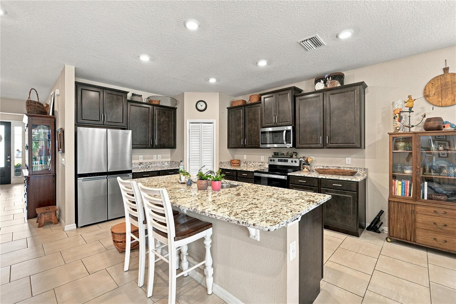 Single Family Residence at 6689 COBBLE BLISS ST, ZEPHYRHILLS, photo 16 of 62