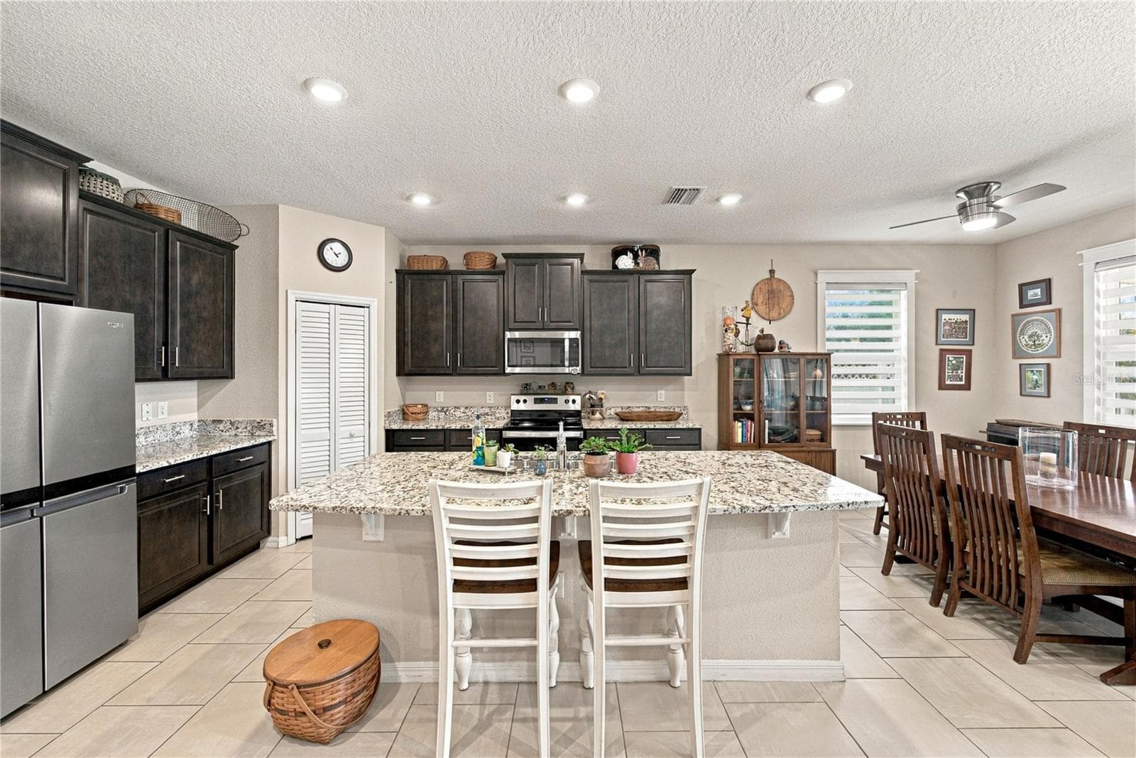 Single Family Residence at 6689 COBBLE BLISS ST, ZEPHYRHILLS, photo 17 of 62