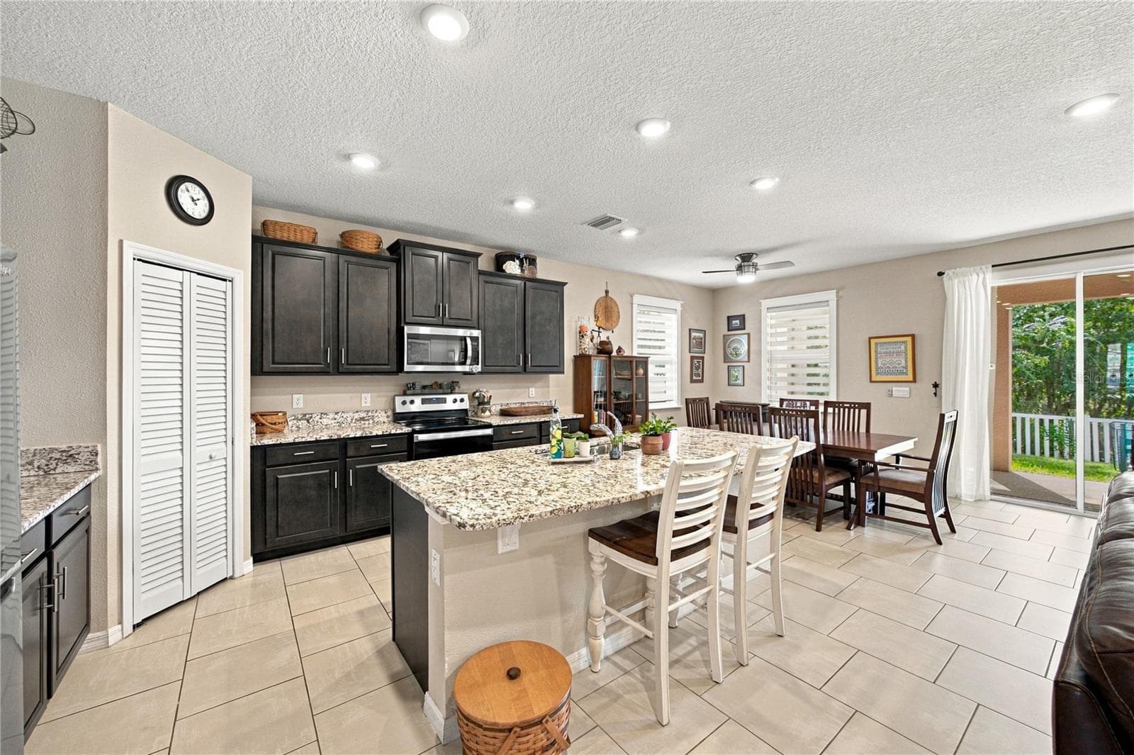 Single Family Residence at 6689 COBBLE BLISS ST, ZEPHYRHILLS, photo 18 of 62