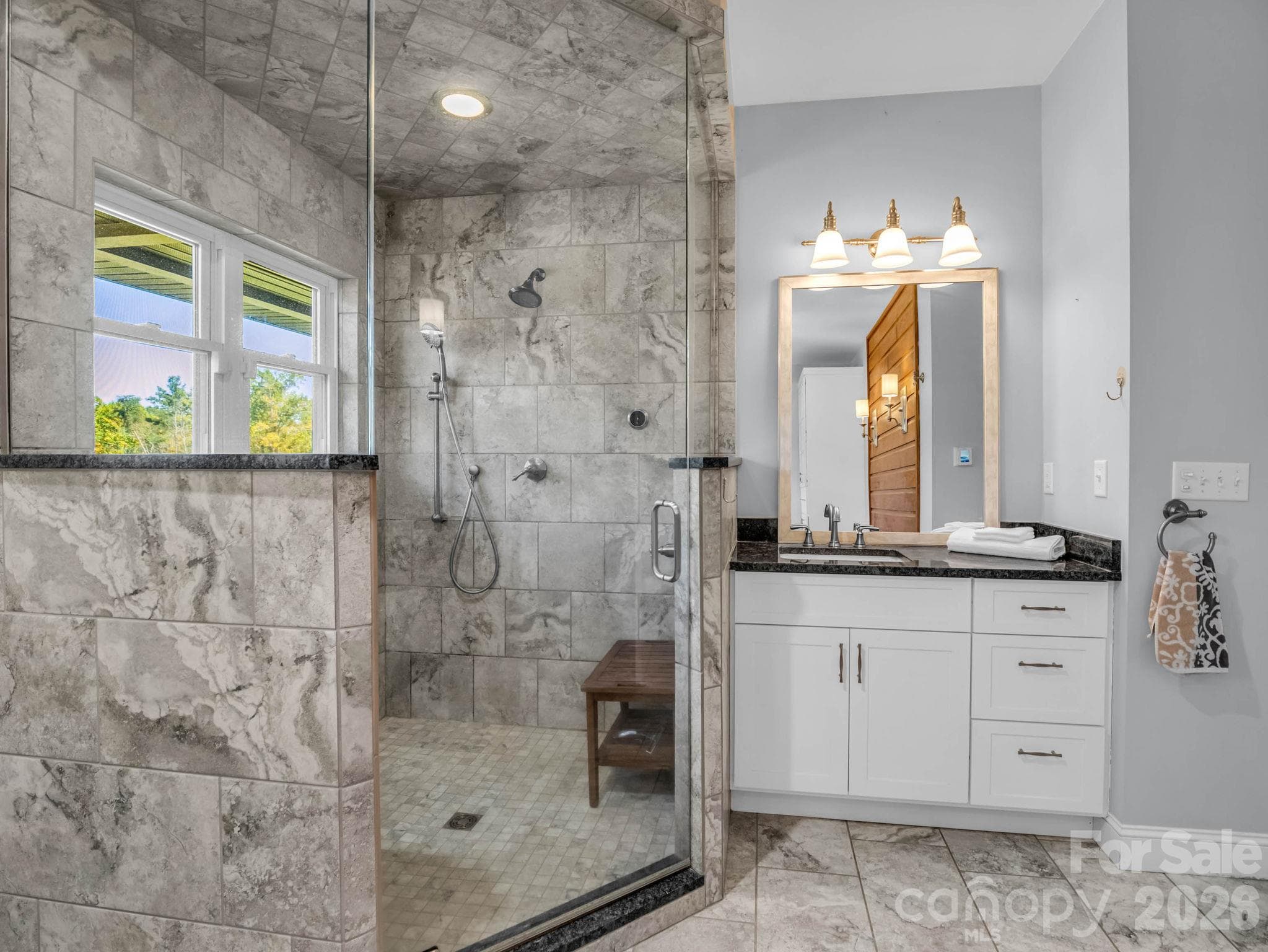 Walk-In Shower - 401 Over Hill Drive, Tryon