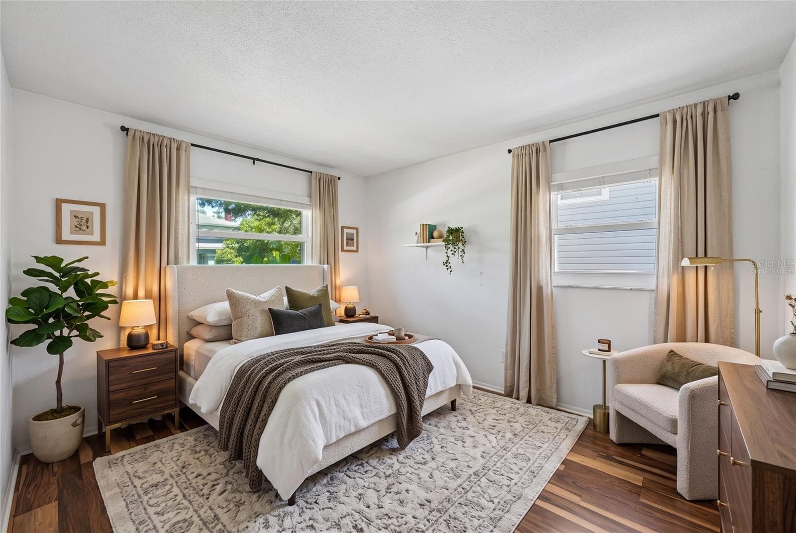 Virtually Staged - 144 8TH AVE N, ST PETERSBURG