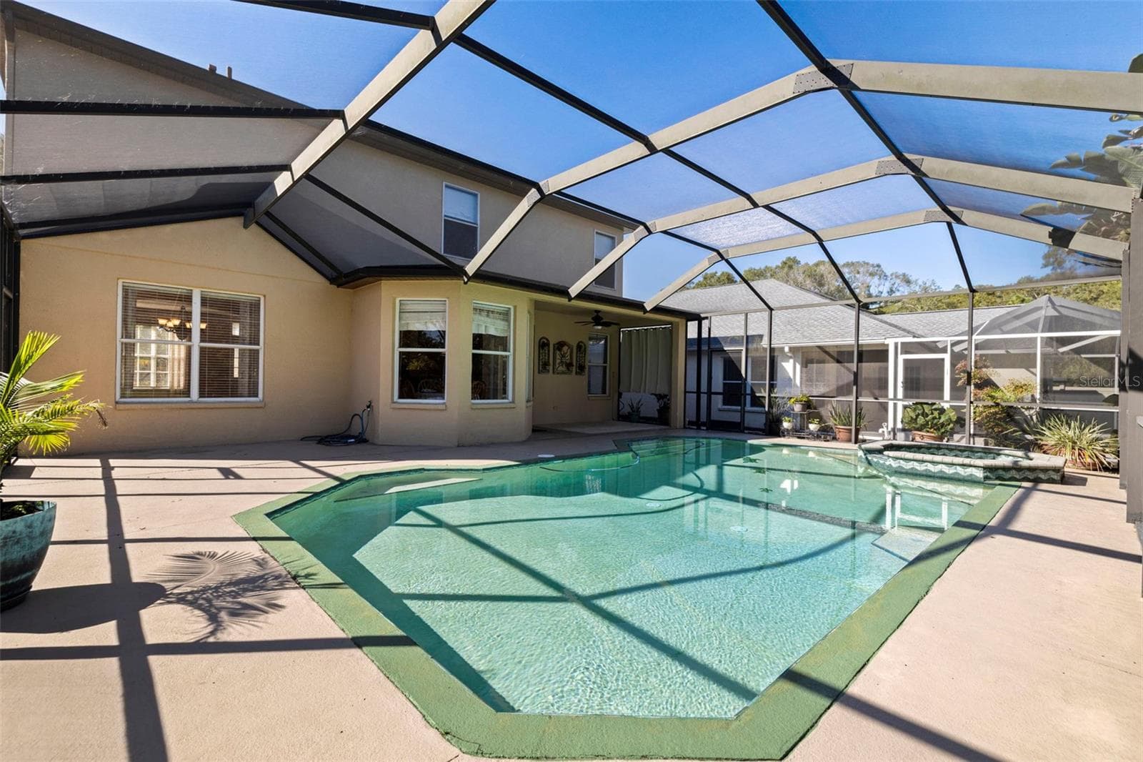 Single Family Residence at 4758 WHISPERING WIND AVE, TAMPA, photo 6 of 46