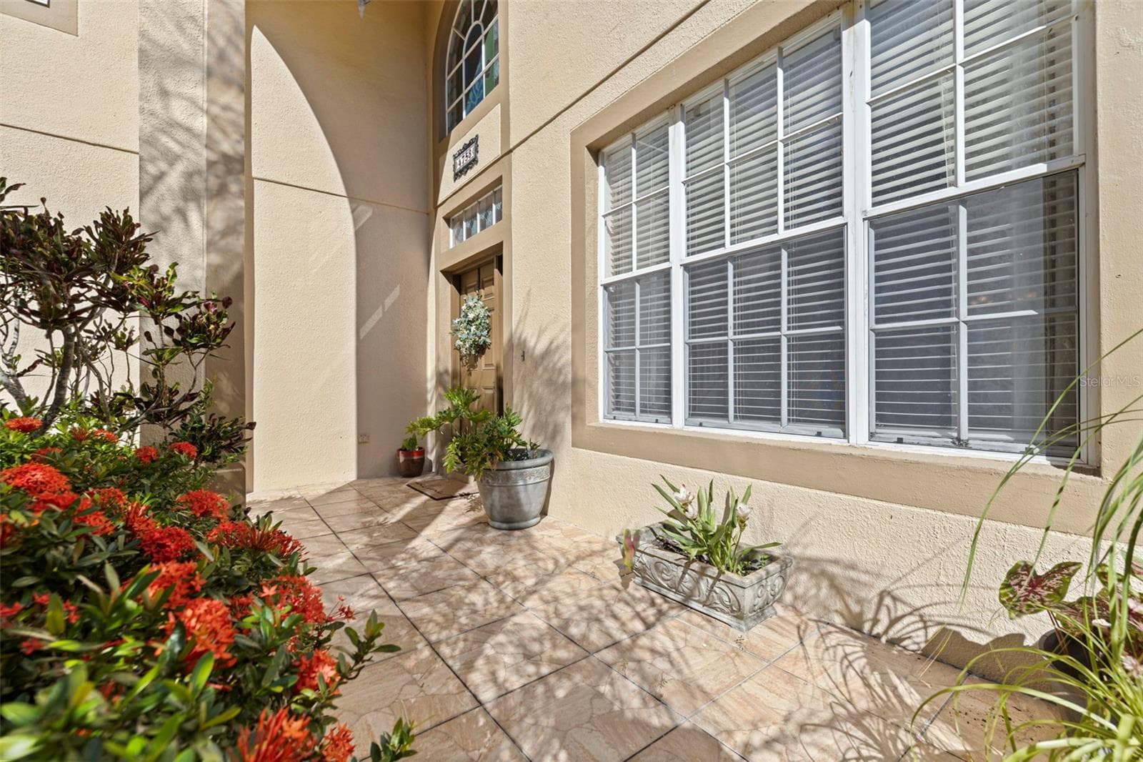 Single Family Residence at 4758 WHISPERING WIND AVE, TAMPA, photo 8 of 46
