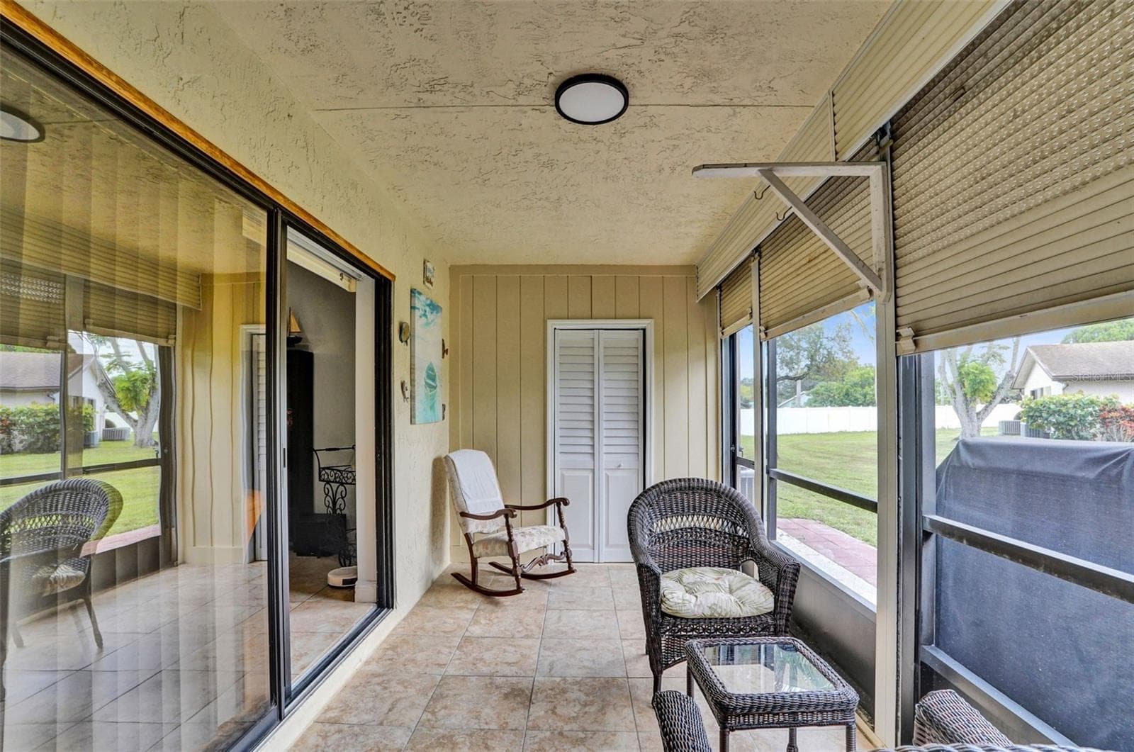 Covered/Enclosed Lanai - 6120 FAIRFIELD CIR, GREENACRES