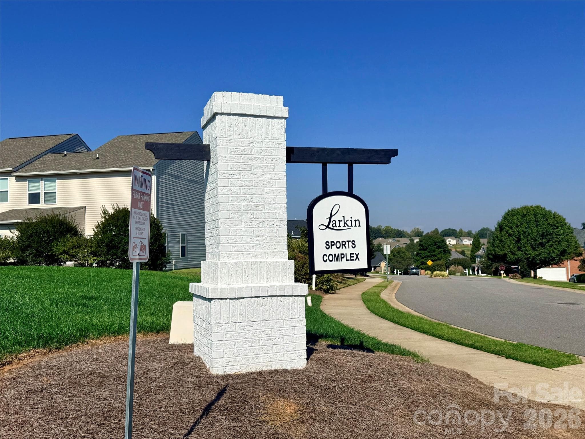 Single Family Residence at 122 Divot Lane, Statesville, photo 37 of 42