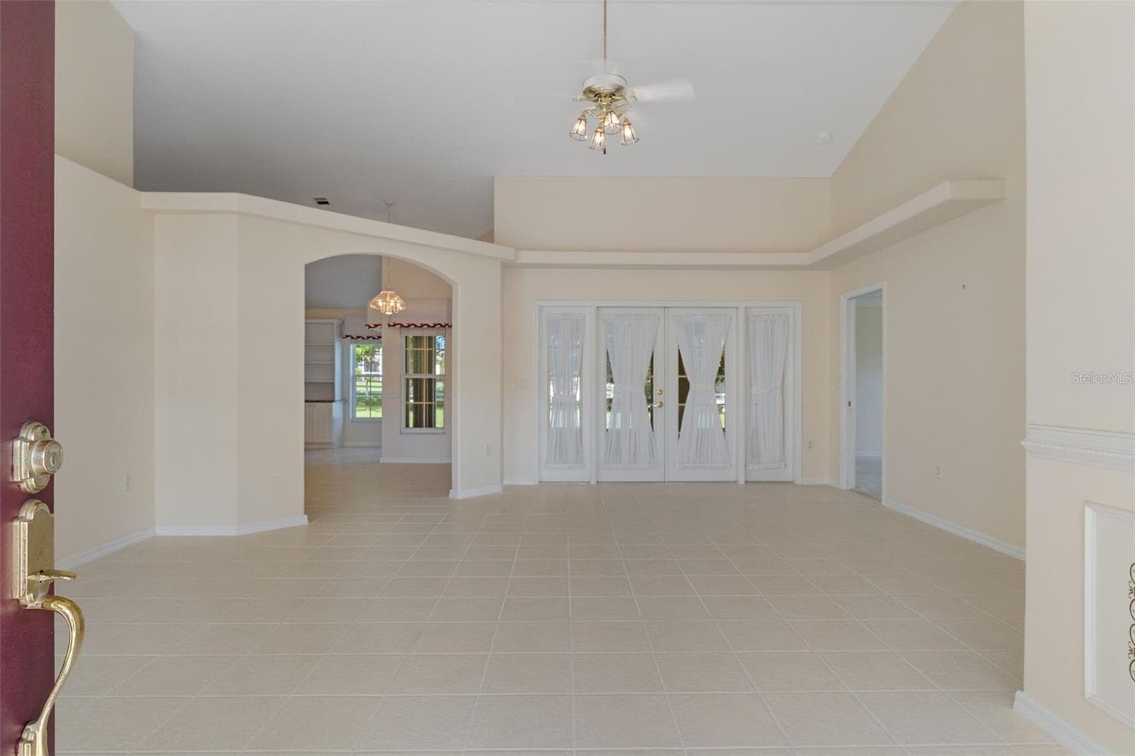 Single Family Residence at 1144 E WHIRL AWAY CIR, INVERNESS, photo 5 of 59