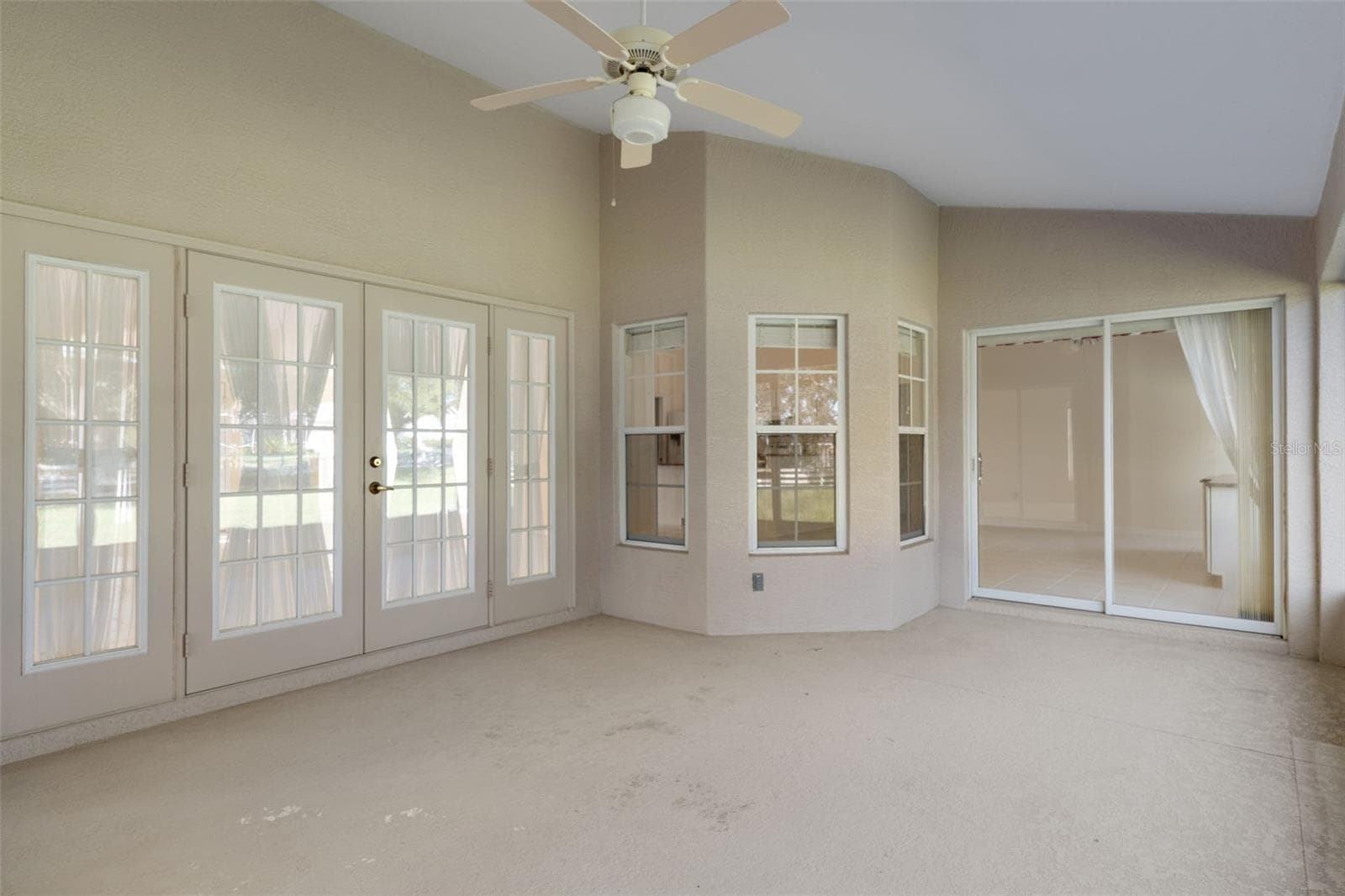 Single Family Residence at 1144 E WHIRL AWAY CIR, INVERNESS, photo 27 of 59