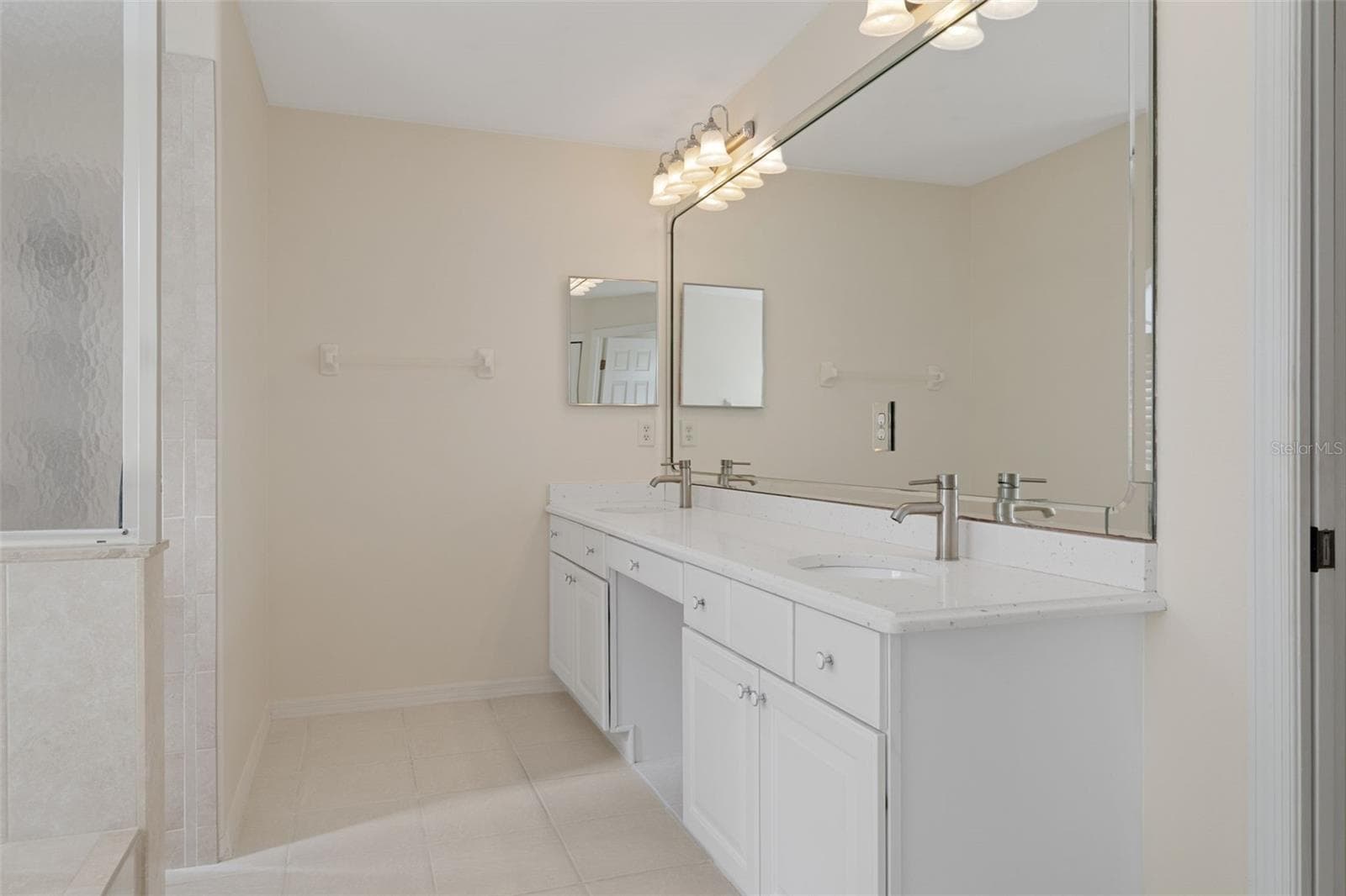 Single Family Residence at 1144 E WHIRL AWAY CIR, INVERNESS, photo 36 of 59
