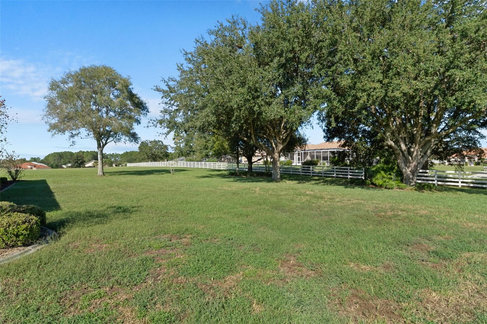 Single Family Residence at 1144 E WHIRL AWAY CIR, INVERNESS, photo 54 of 59