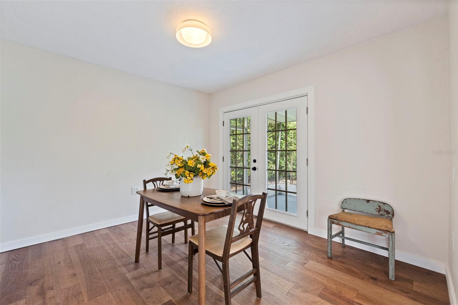 Single Family Residence at 801 65TH AVE S, ST PETERSBURG, photo 12 of 39