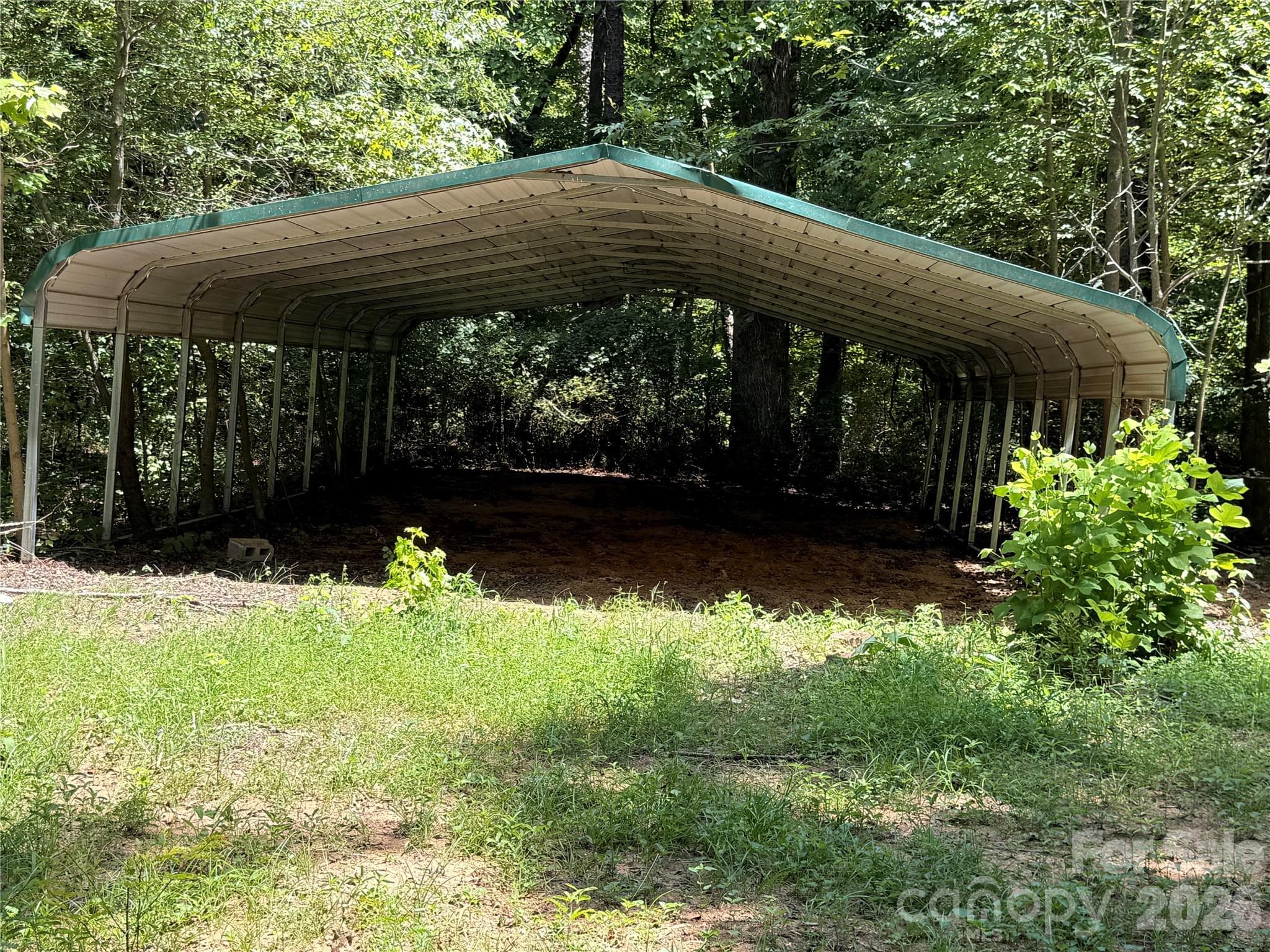 Carpot - 25838 Lingerfelt Road, Albemarle