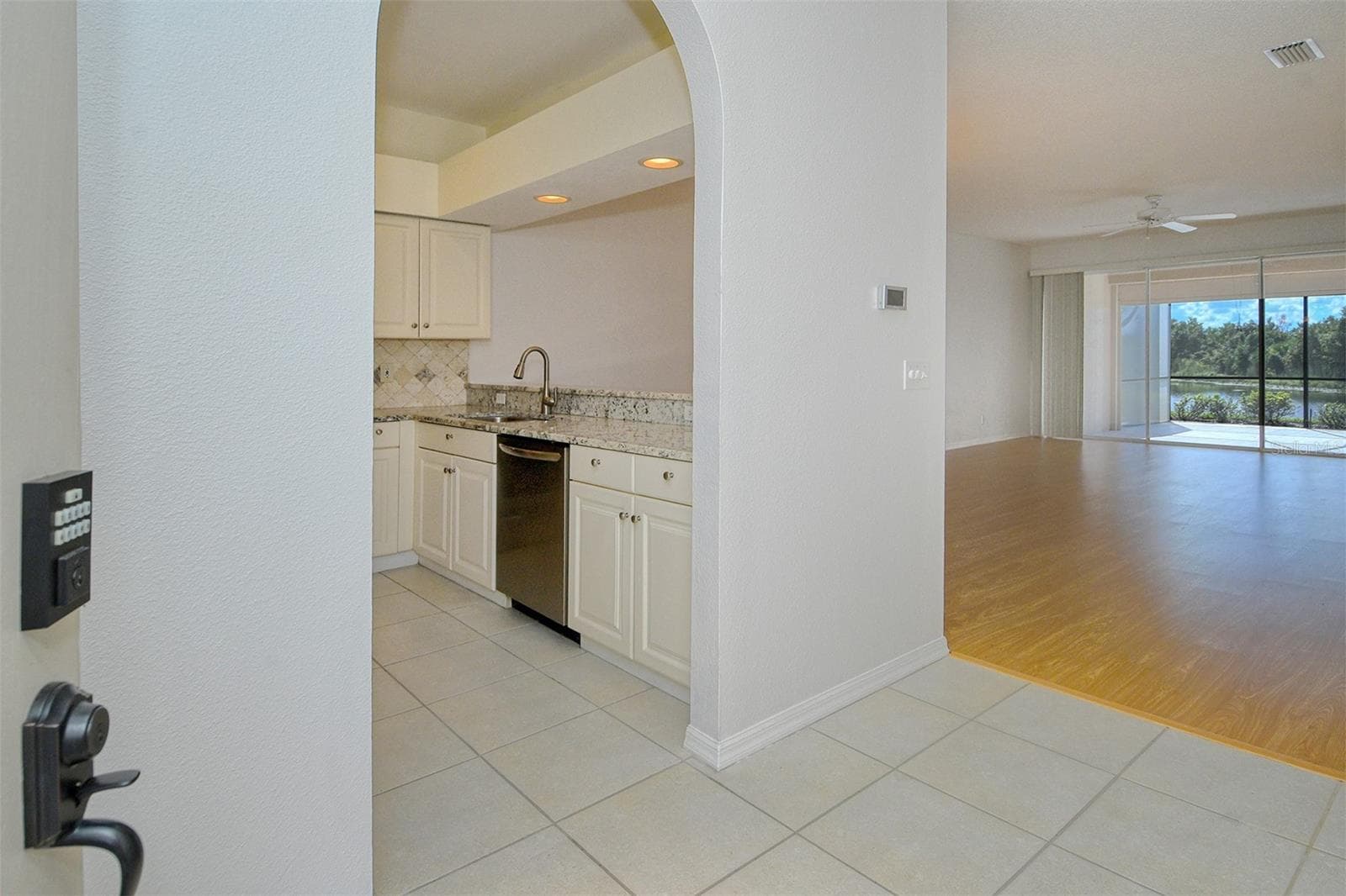 Foyer - 5126 BLUE ASH AVE, SARASOTA