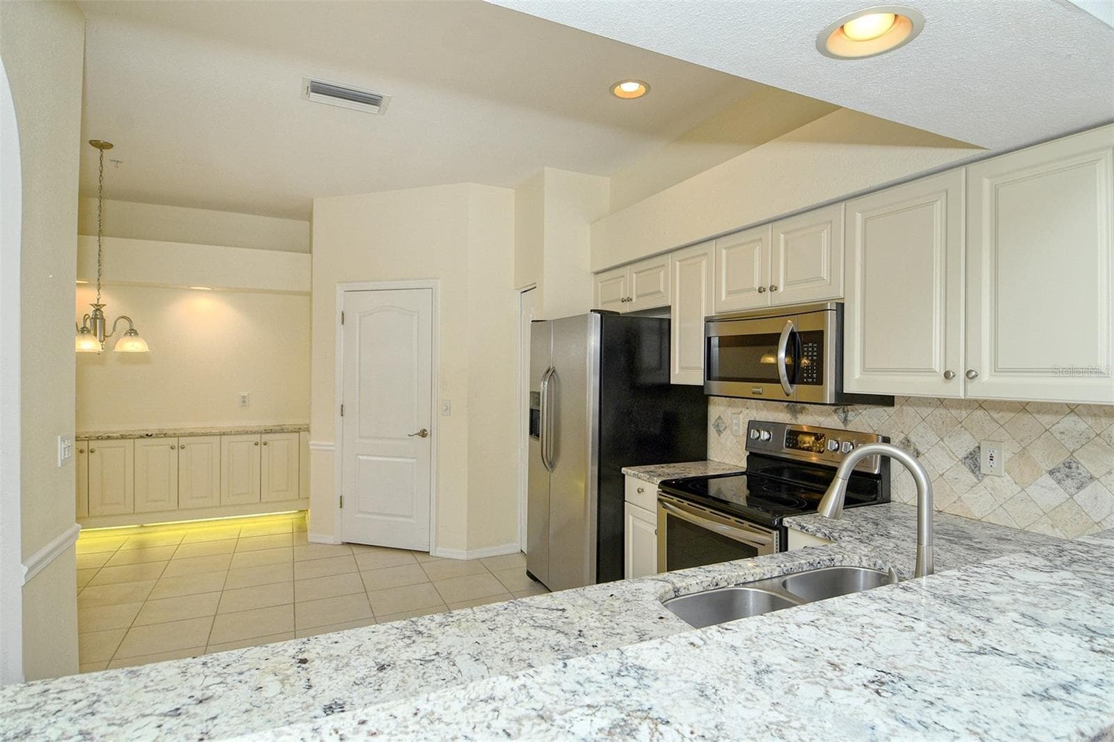 Kitchen - 5126 BLUE ASH AVE, SARASOTA