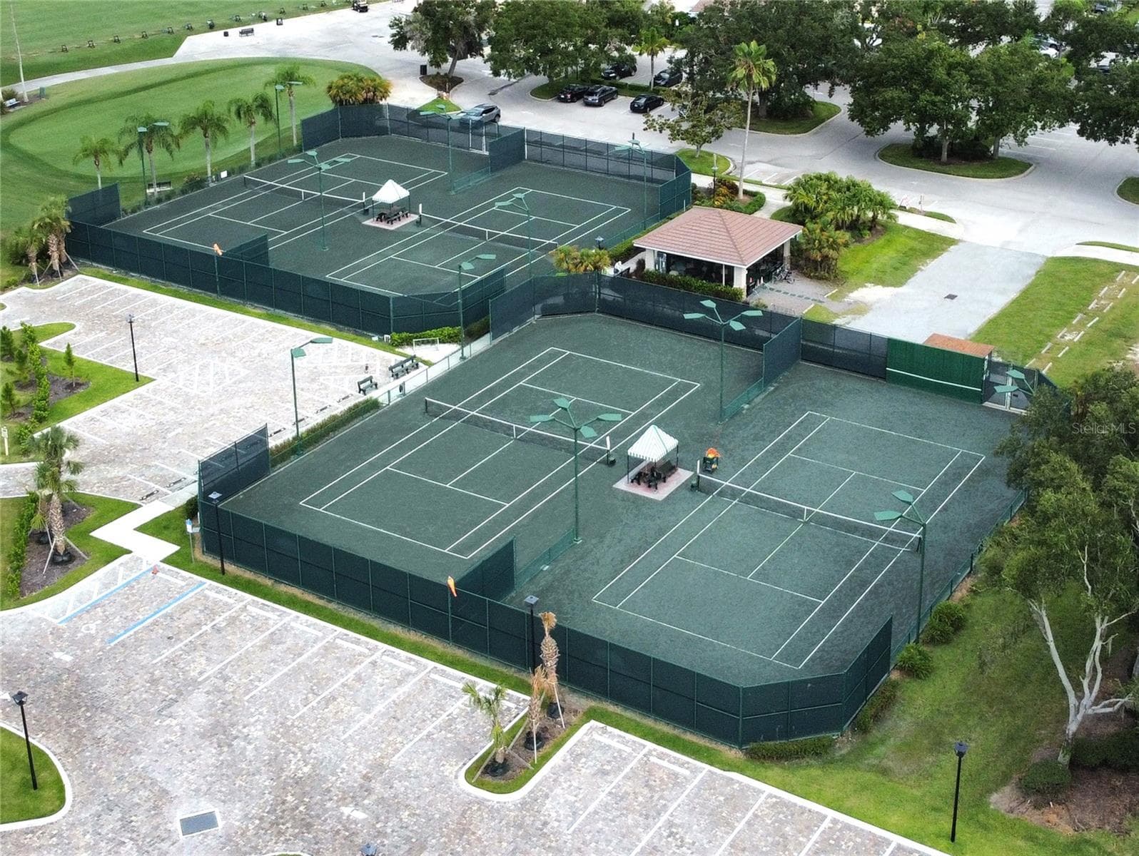 Tennis Courts - 5126 BLUE ASH AVE, SARASOTA