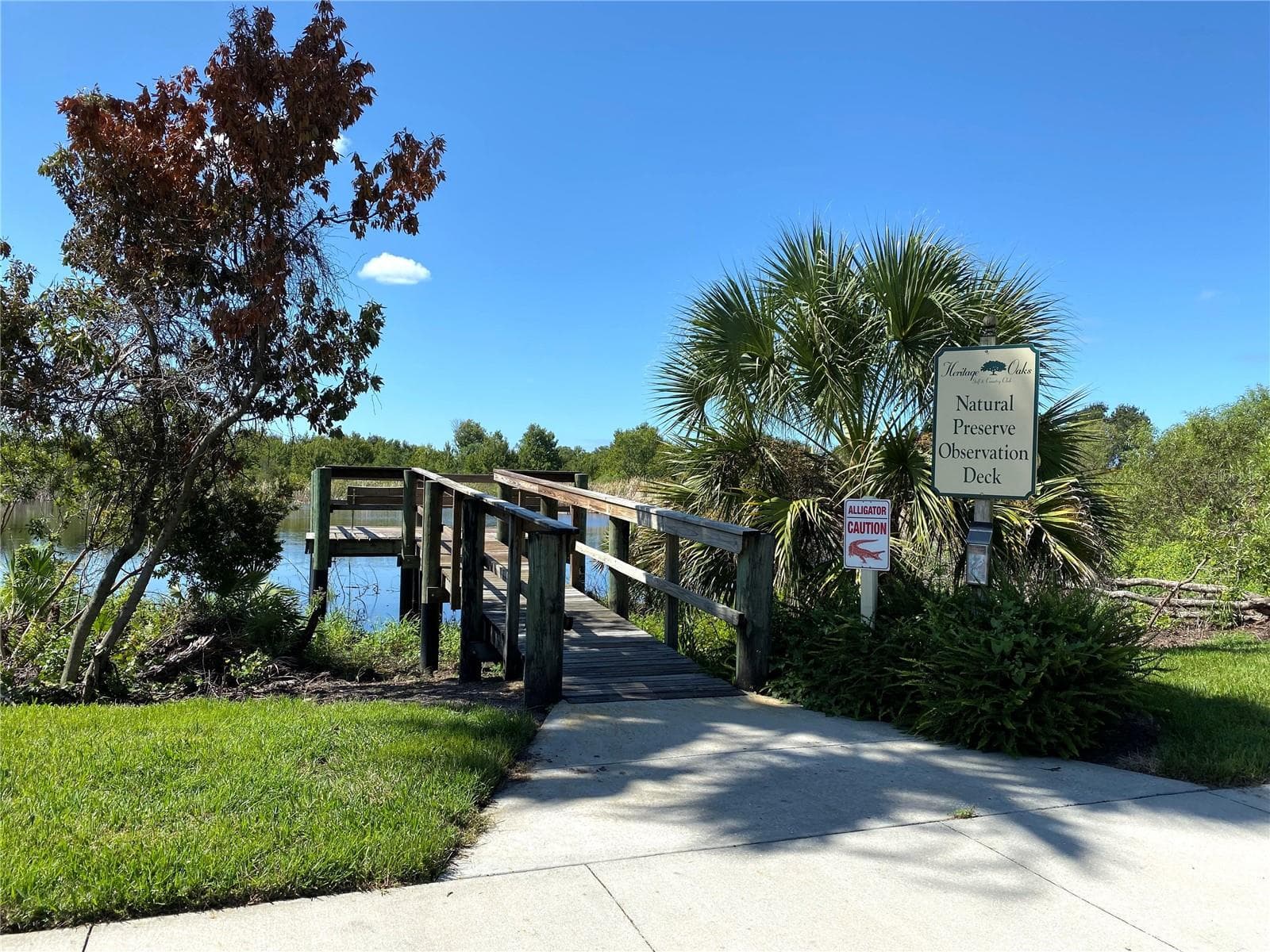 Nature Preserves - 5126 BLUE ASH AVE, SARASOTA
