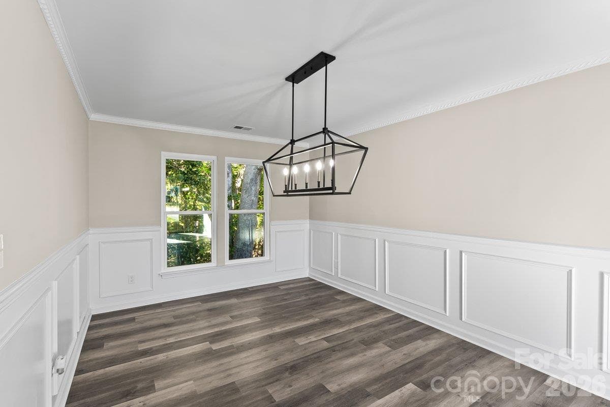 Single Family Residence at 1319 Red Tallen Court, Charlotte, photo 13 of 33