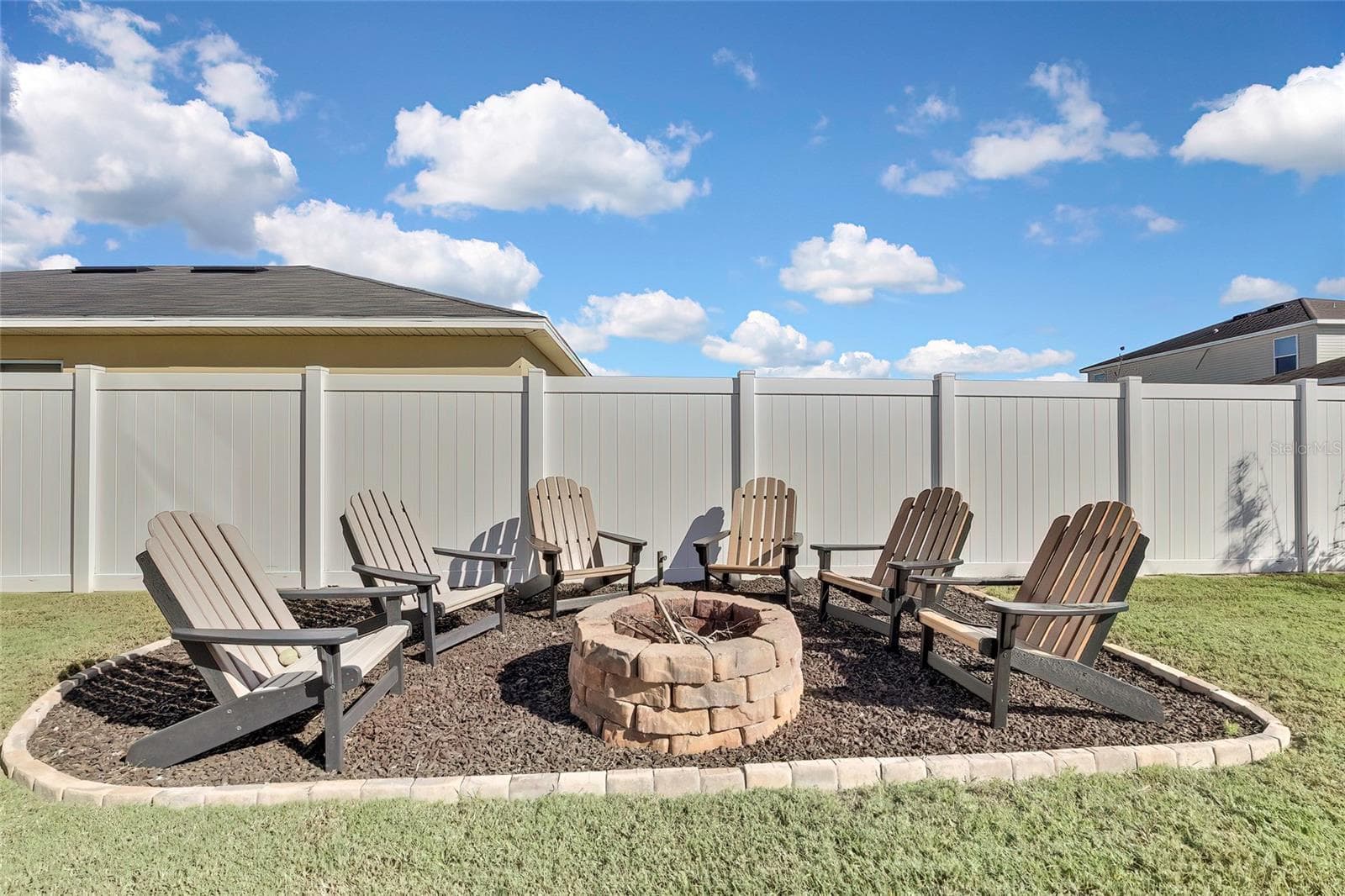 Fire pit area - 4166 SAND RIDGE BLVD, SPRING HILL