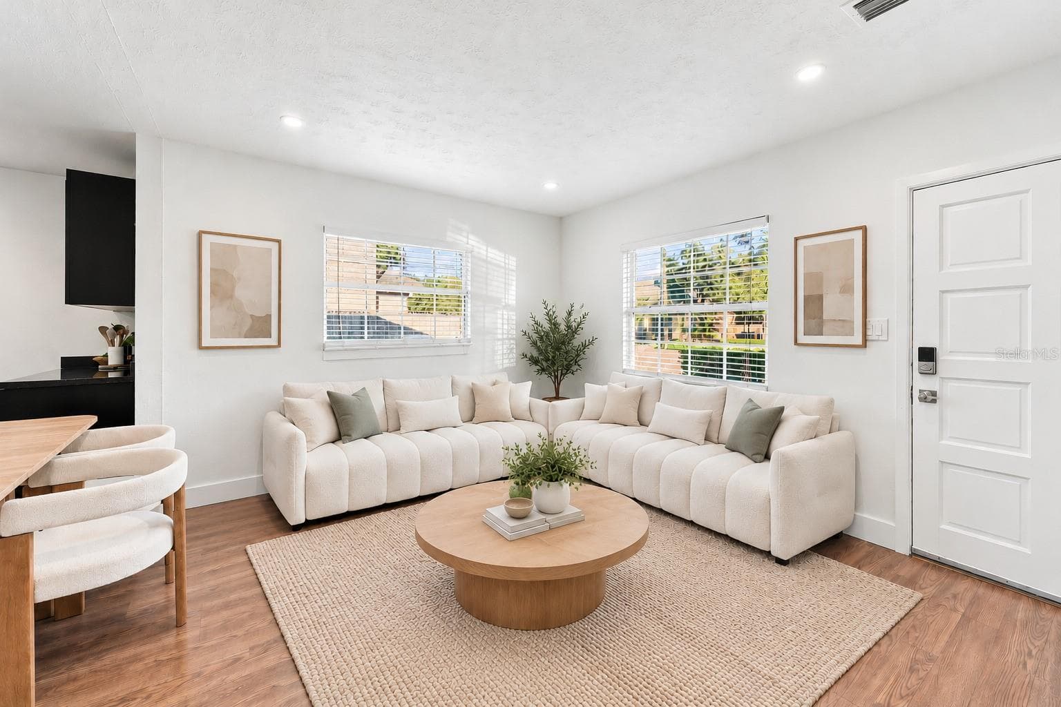 Single Family Residence at 3606 W BAY TO BAY BLVD, TAMPA, photo 3 of 25