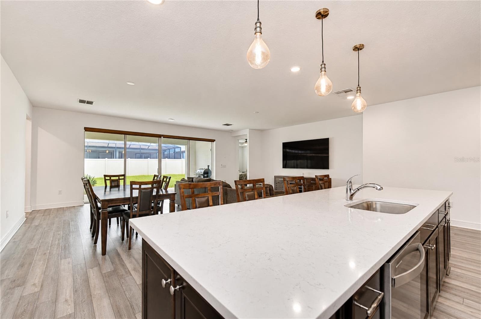 Single Family Residence at 13857 SHARP HAWK DR, RIVERVIEW, photo 12 of 36